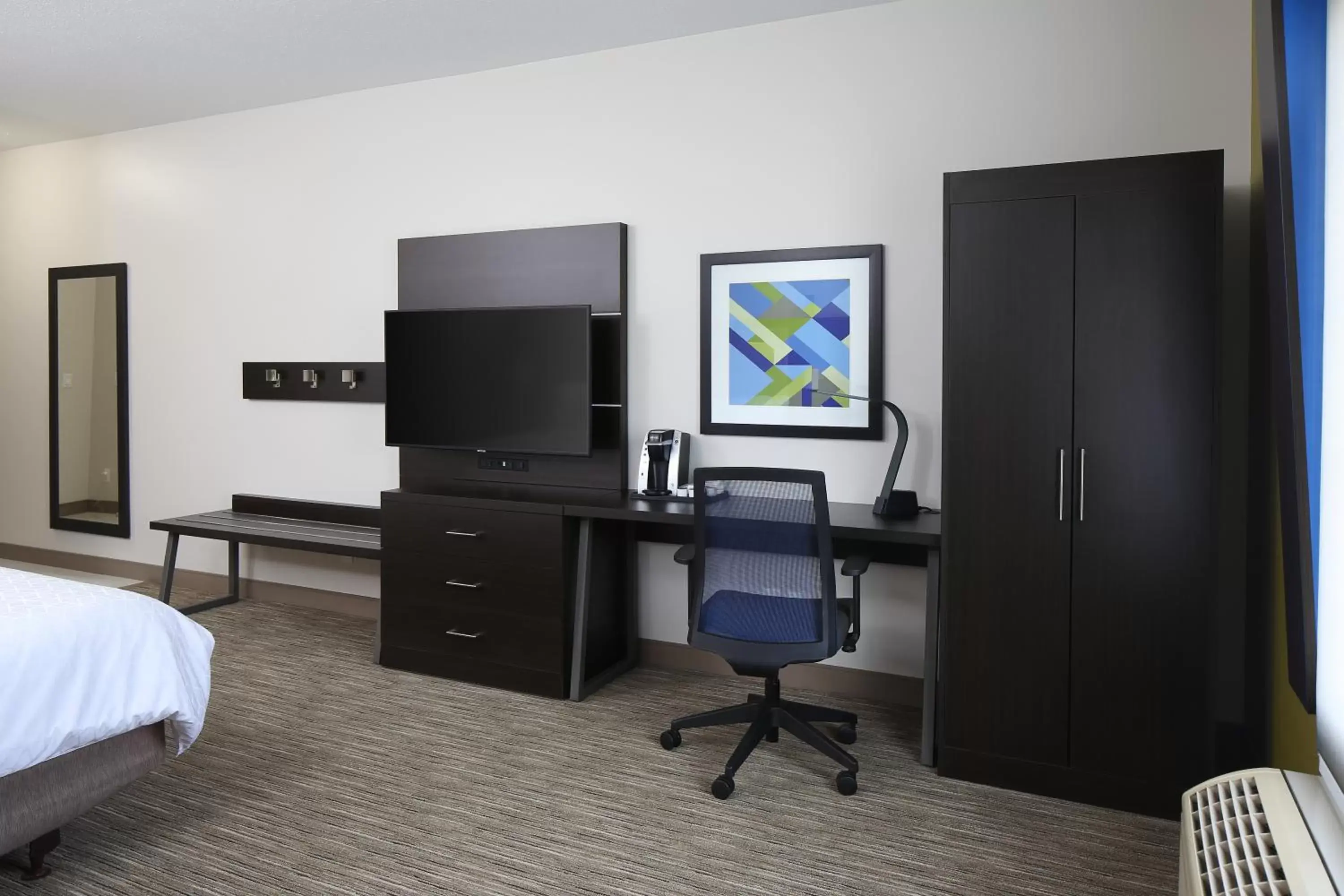 Holiday Inn Express Grand Rapids Southwest by IHG Holiday Inn Express Grand Rapids Southwest by IHG