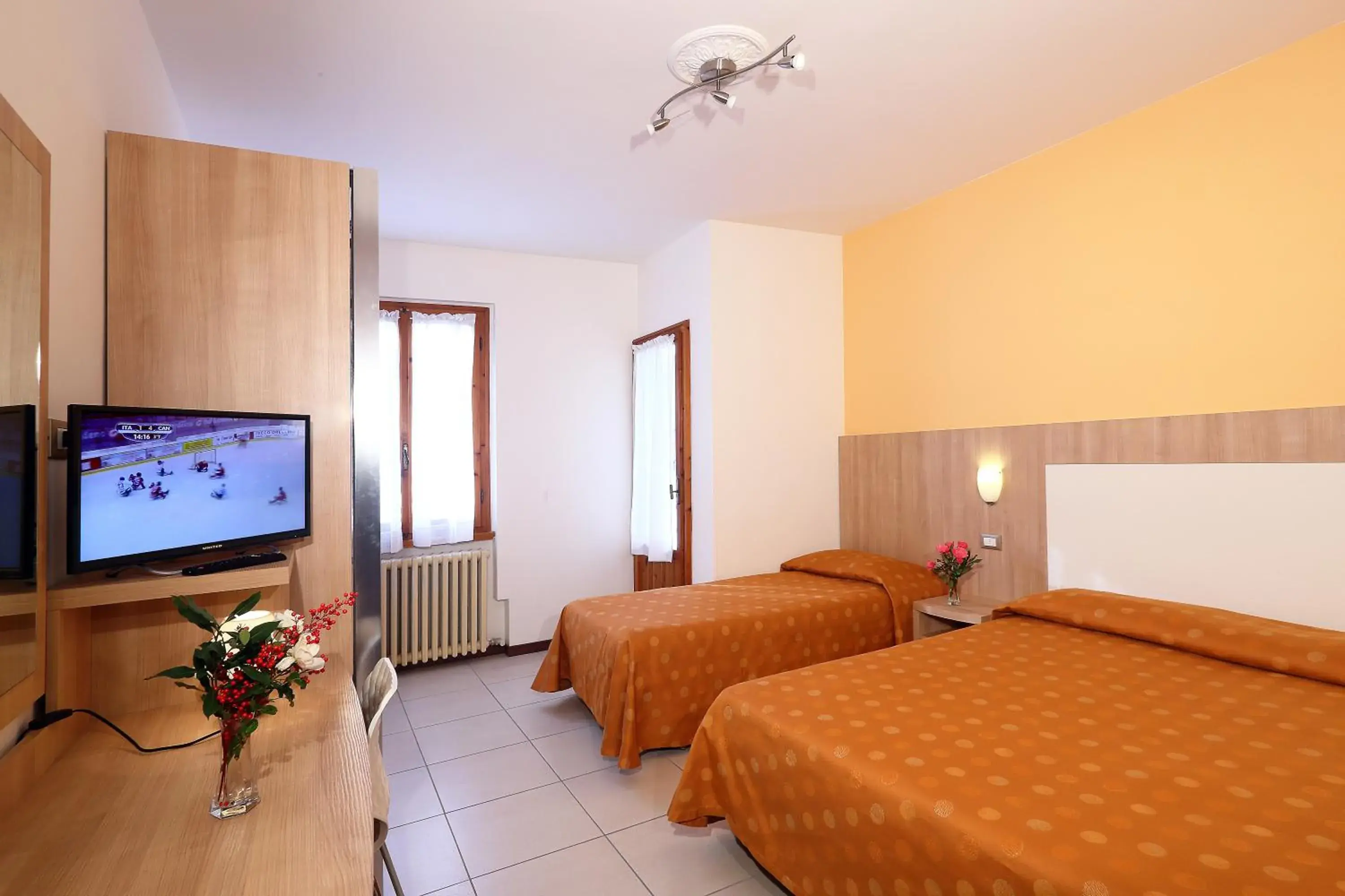 Comfort Twin Room in Hotel Marrani Comfort Twin Room in Hotel Marrani