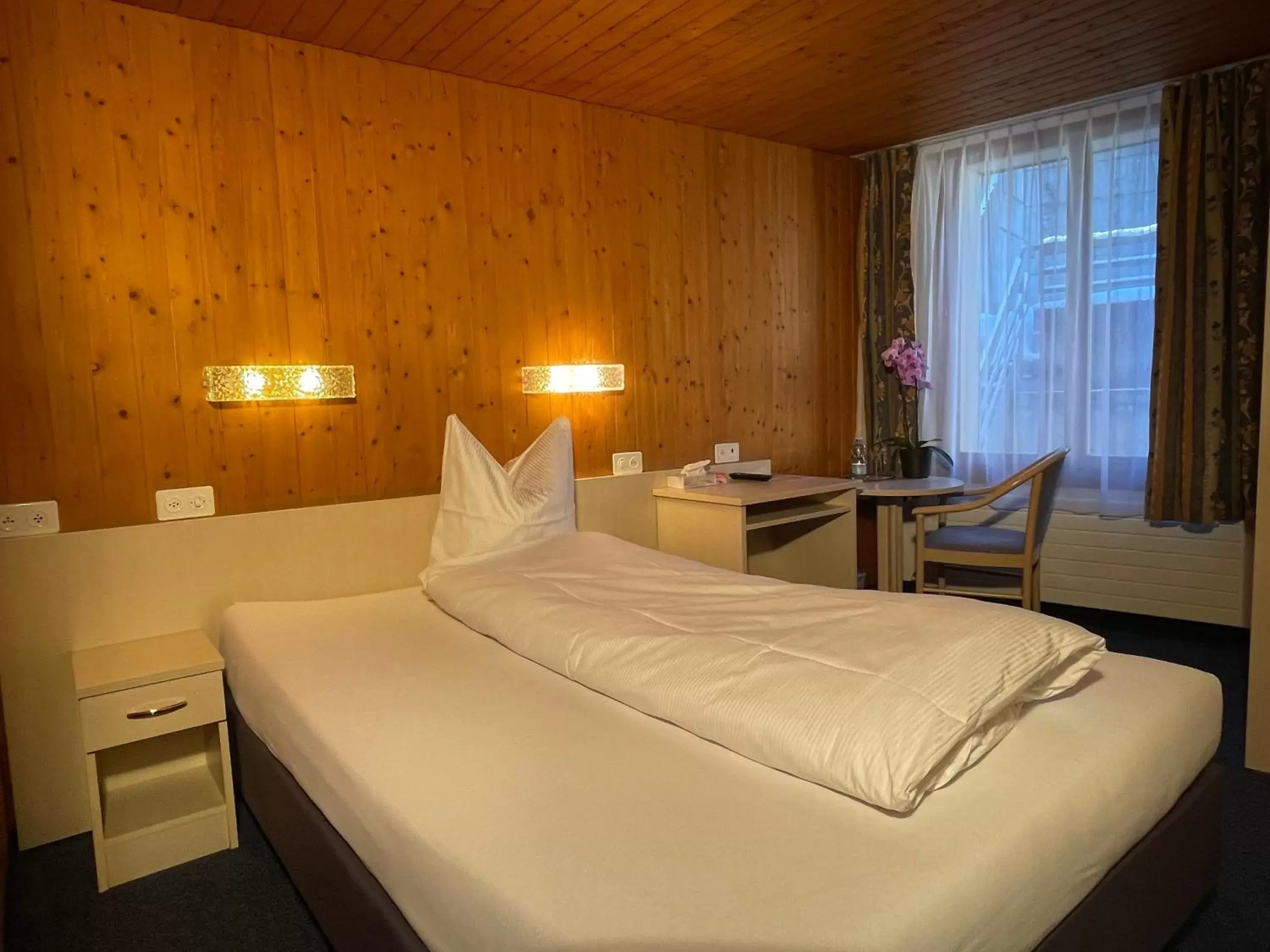 Deluxe Single Room - single occupancy in Dinh Residence Deluxe Single Room - single occupancy in Dinh Residence