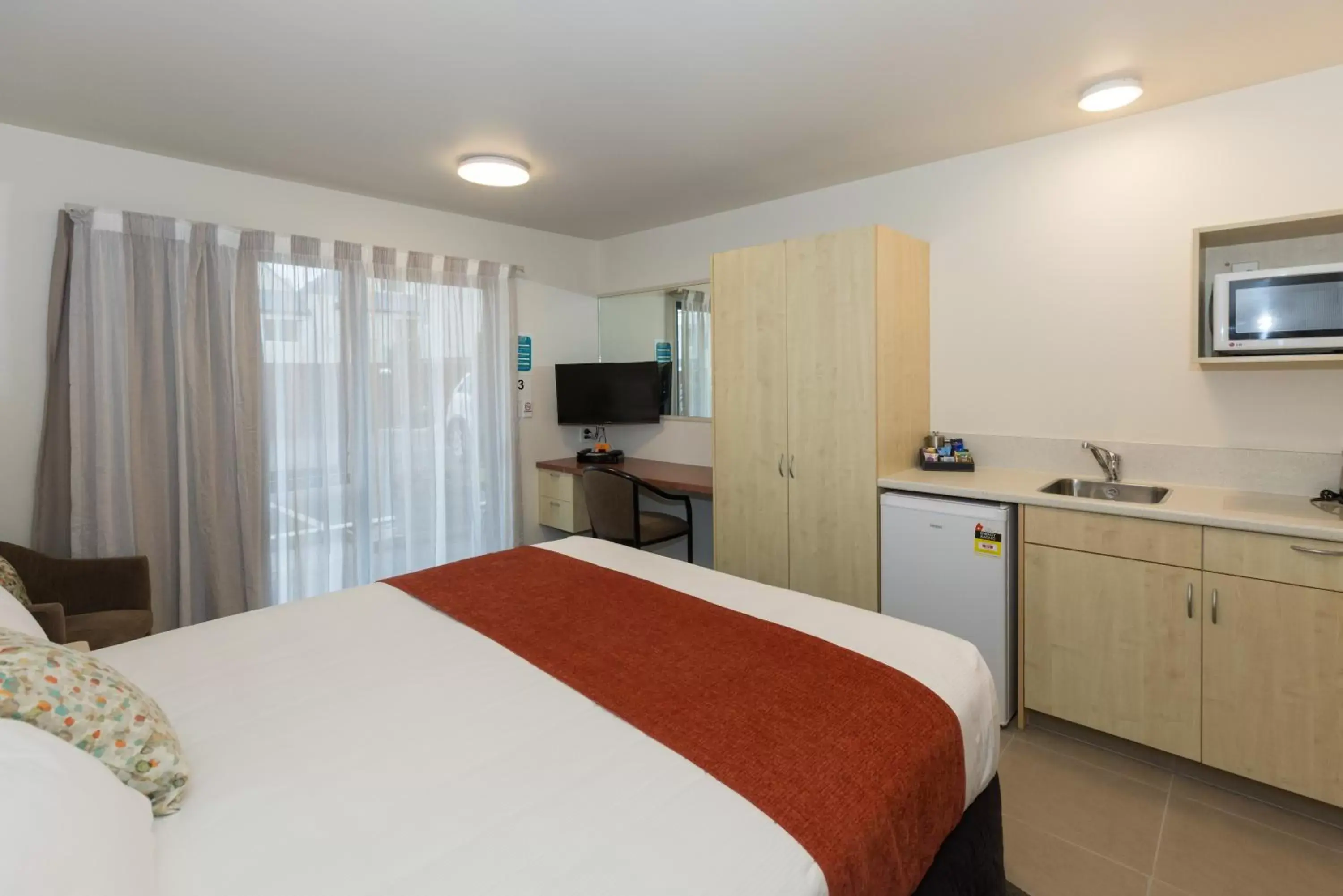 Superior Studio in Bella Vista Motel Dunedin Superior Studio in Bella Vista Motel Dunedin