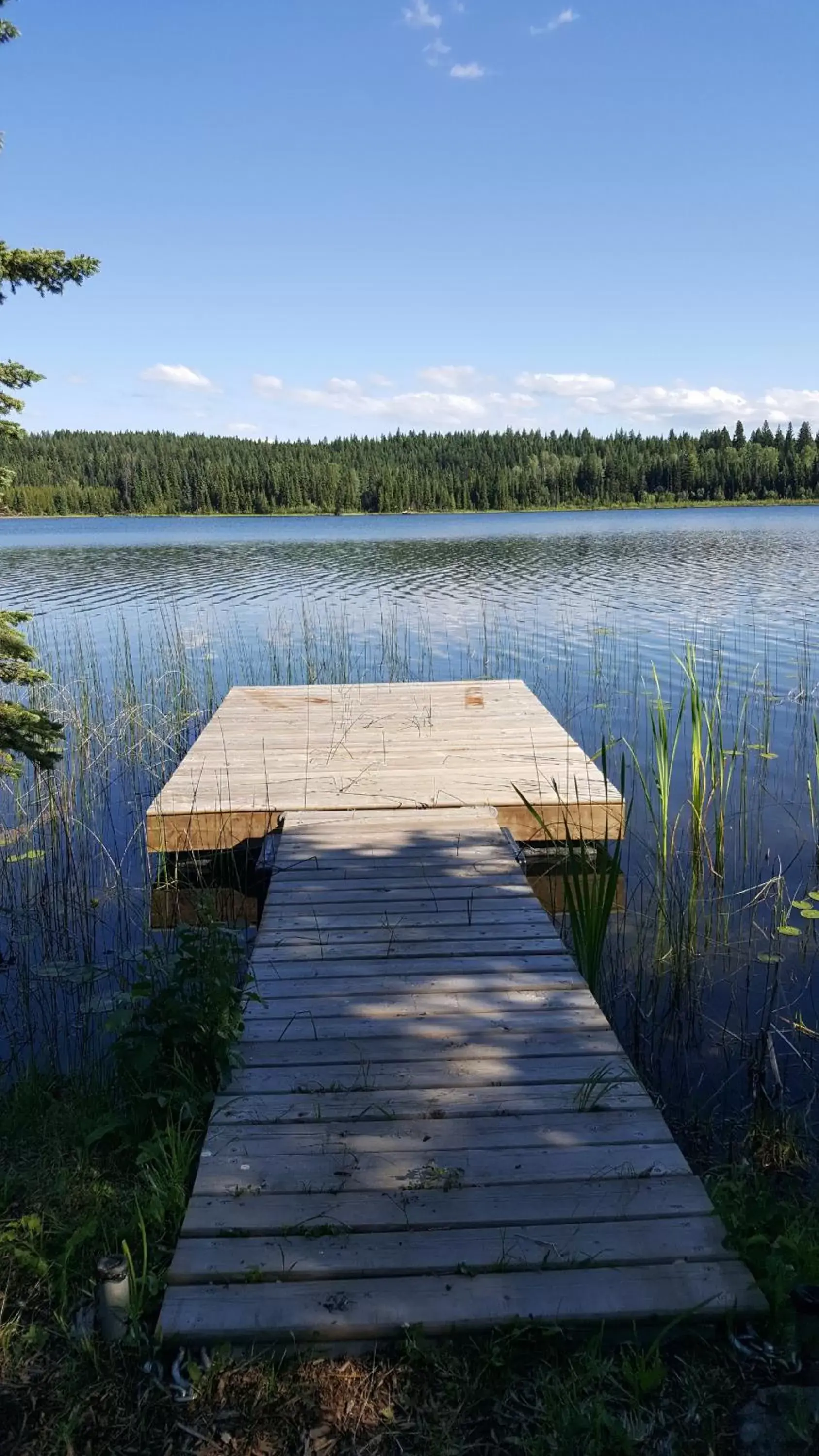 Suite with Lake View in Wettstone Guest Ranch Suite with Lake View in Wettstone Guest Ranch