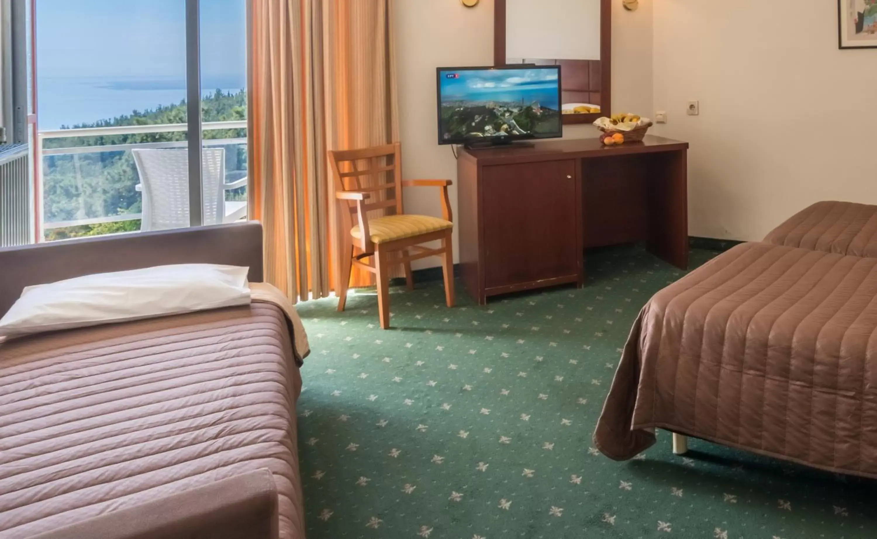 Triple Room in Philippion Triple Room in Philippion