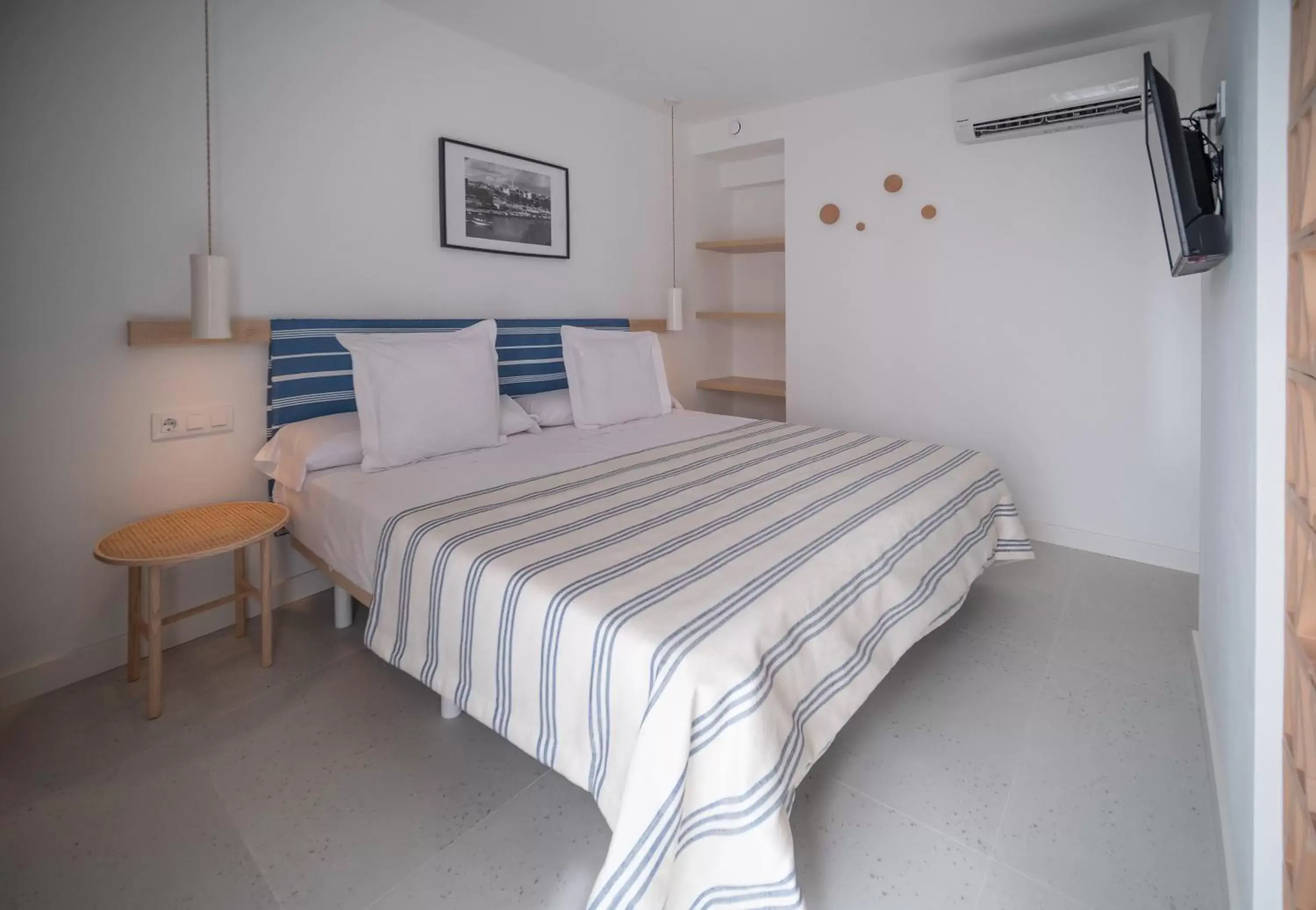 Double room with balcony with port view in HOTEL BINI Double room with balcony with port view in HOTEL BINI