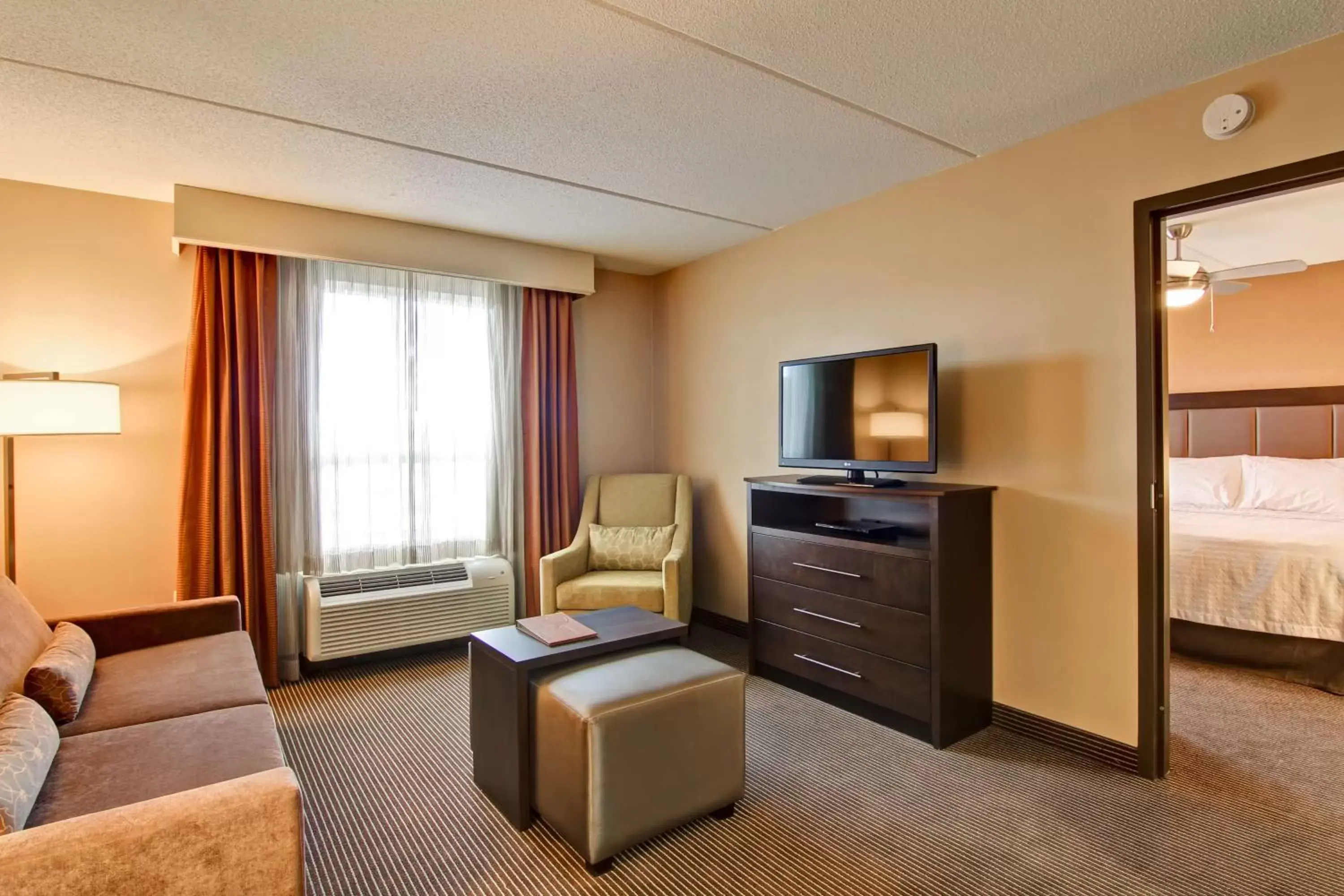 King Suite - Hearing Impaired in Homewood Suites by Hilton Waterloo/St. Jacobs King Suite - Hearing Impaired in Homewood Suites by Hilton Waterloo/St. Jacobs