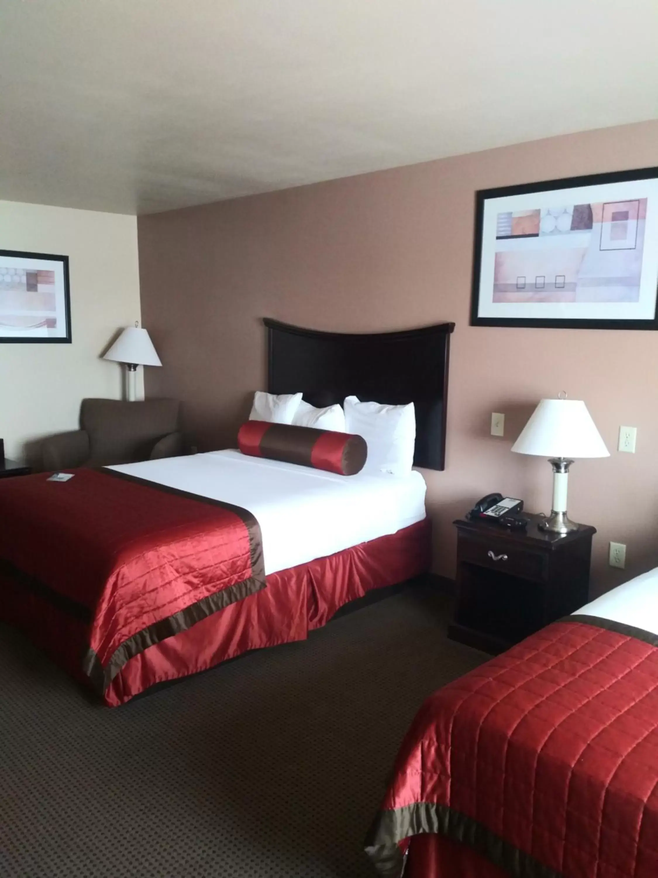 Queen Studio with Two Queen Beds - Non-Smoking in Baymont by Wyndham Wheeler Queen Studio with Two Queen Beds - Non-Smoking in Baymont by Wyndham Wheeler