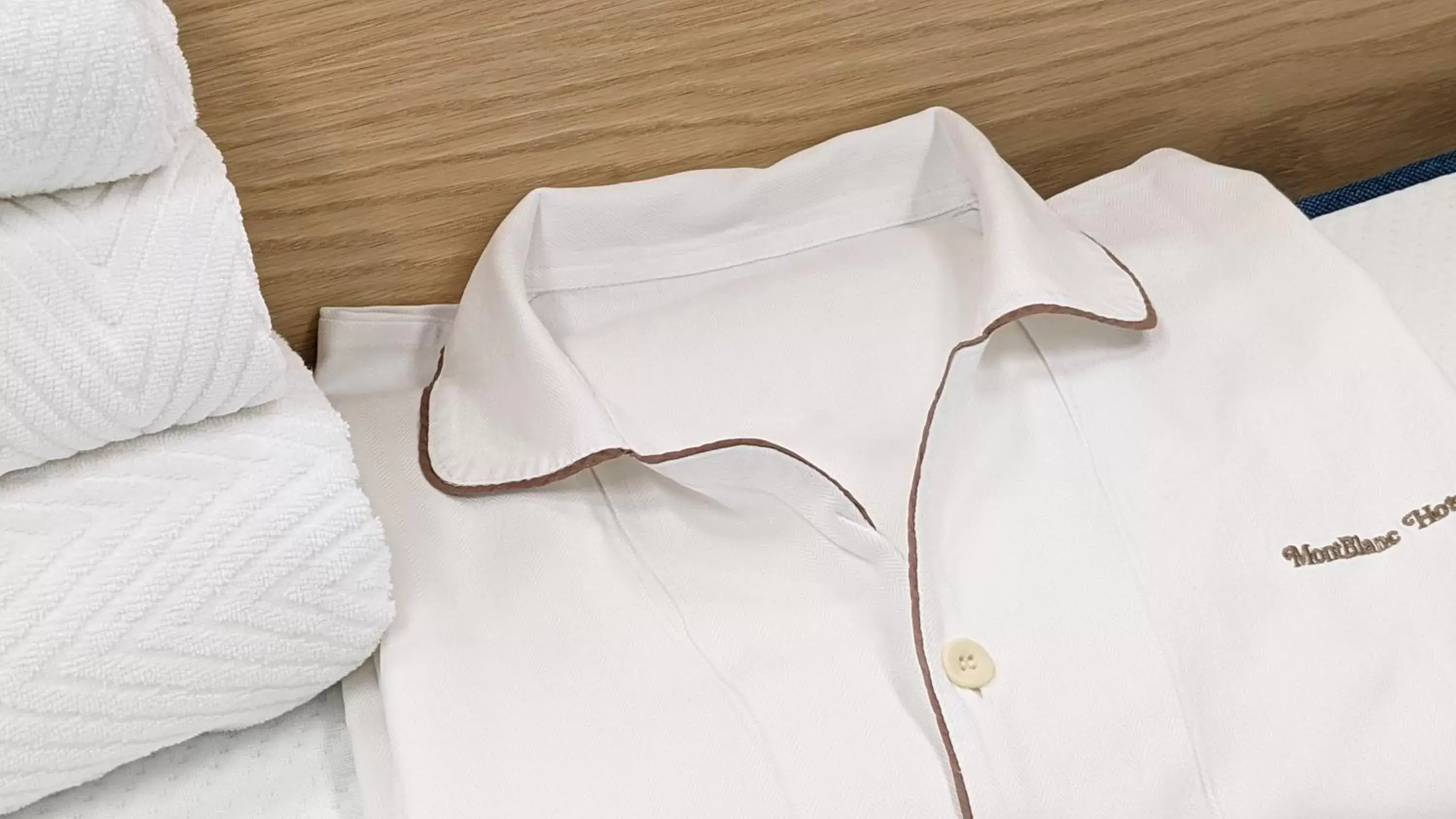 Twin Room - Non-Smoking in Nagoya Fushimi Mont-Blanc Hotel Twin Room - Non-Smoking in Nagoya Fushimi Mont-Blanc Hotel