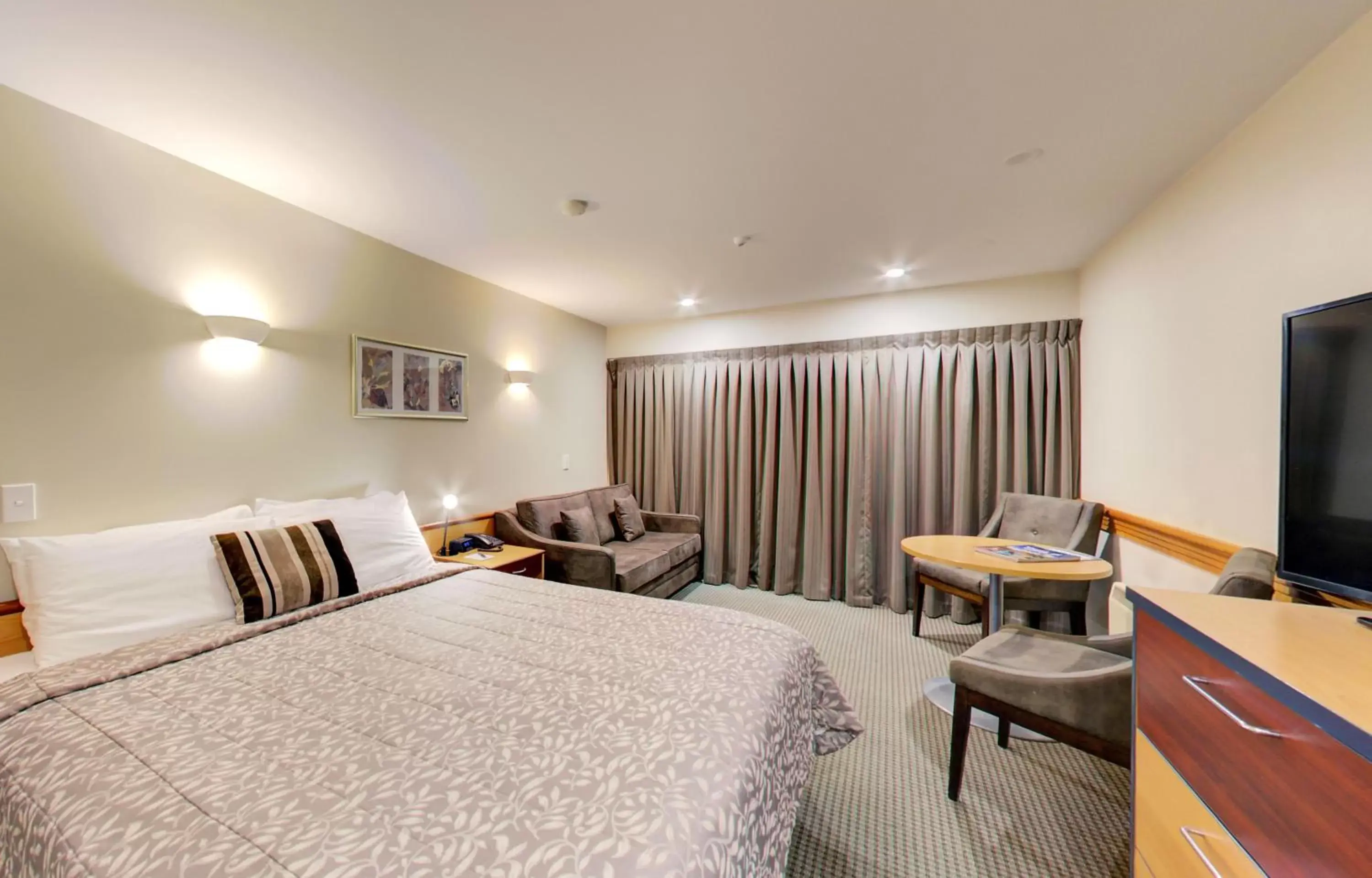 Standard King in Dunedin Leisure Lodge - Distinction Standard King in Dunedin Leisure Lodge - Distinction