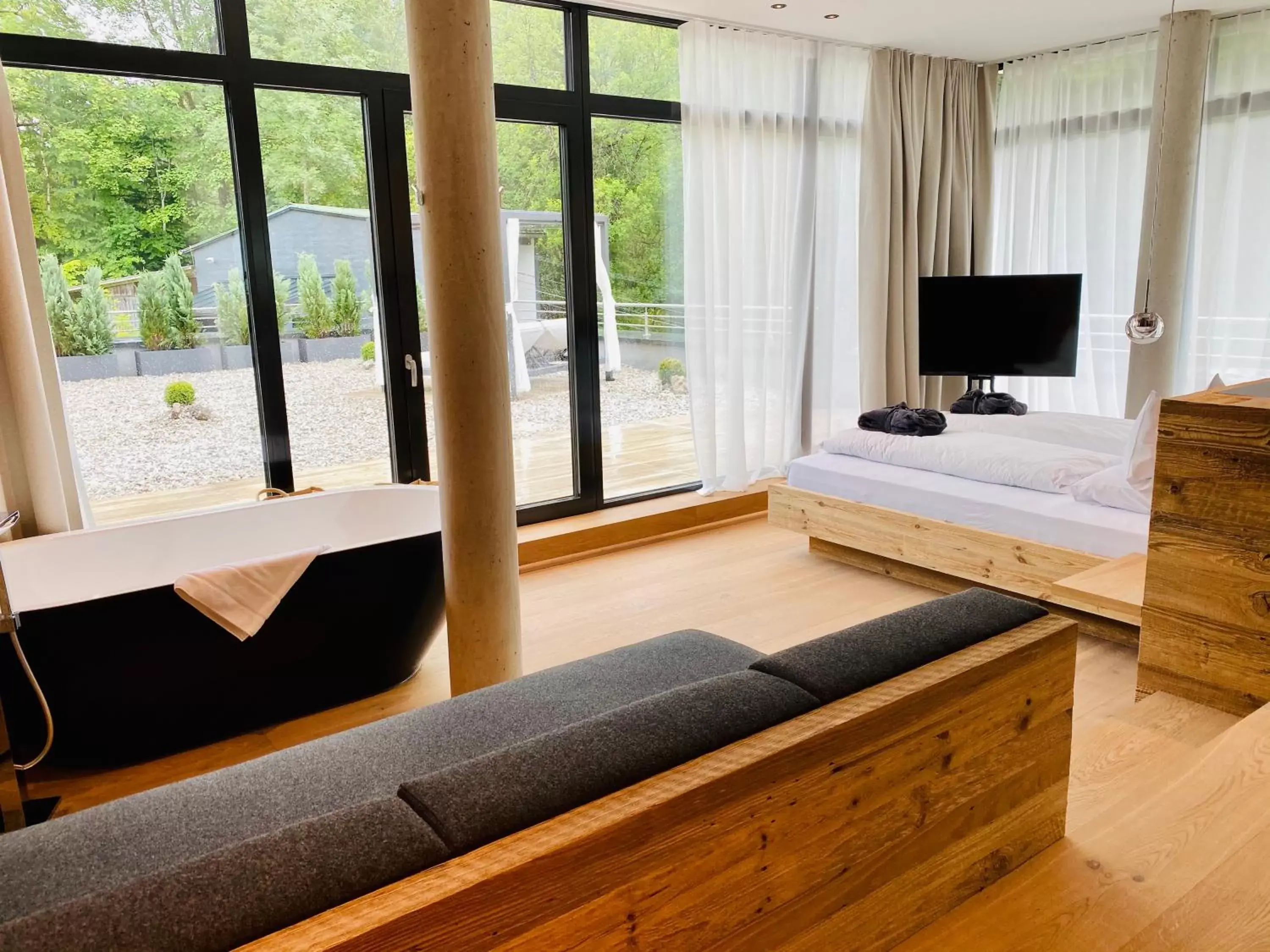 Spa corner with private sauna - single occupancy - panoramic view of the sunny side with terrace in Das Graseck - mountain hideaway & health care Spa corner with private sauna - single occupancy - panoramic view of the sunny side with terrace in Das Graseck - mountain hideaway & health care