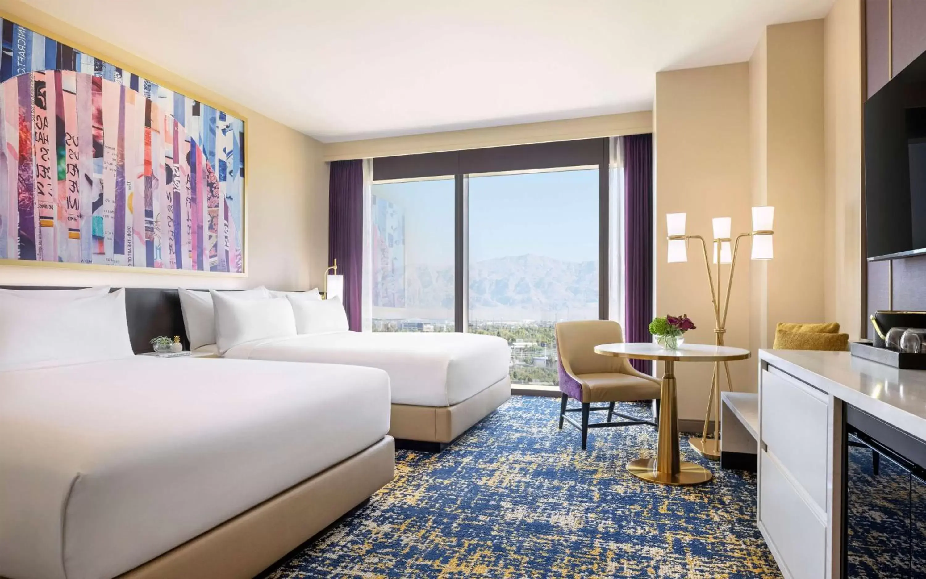 Deluxe Queen Room with Two Queen Beds and City View in Las Vegas Hilton At Resorts World Deluxe Queen Room with Two Queen Beds and City View in Las Vegas Hilton At Resorts World