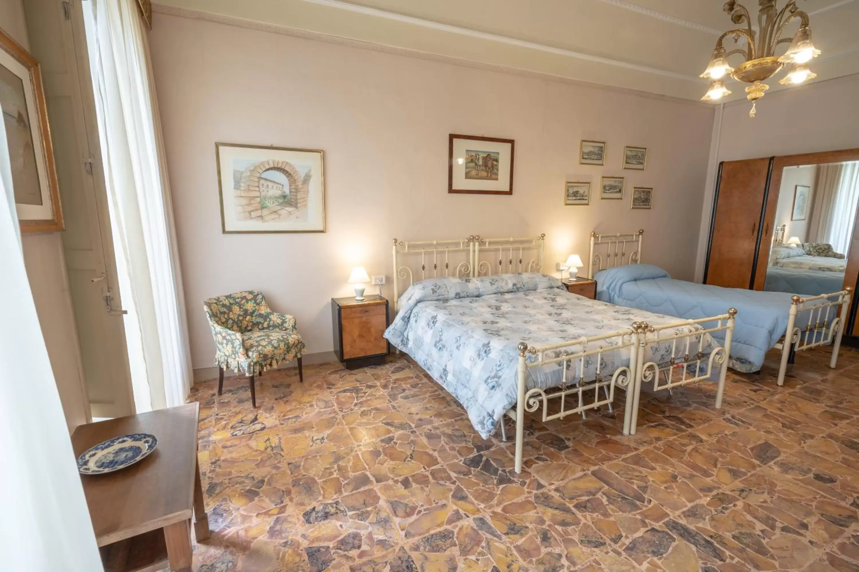Superior Double or Twin Room with Garden View in Il Giardino Nascosto B&B Superior Double or Twin Room with Garden View in Il Giardino Nascosto B&B