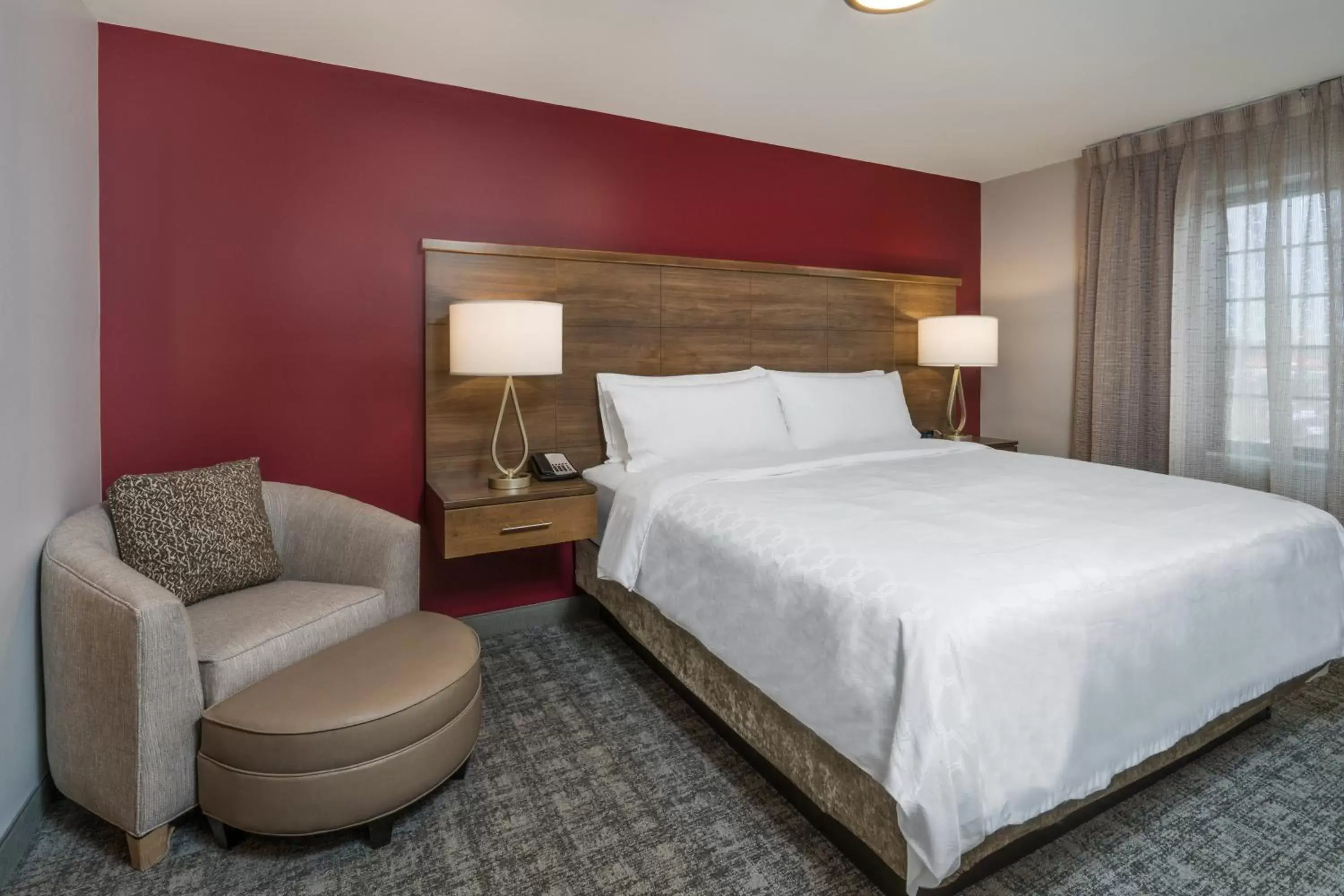 Two-Bedroom Suite with One King and Two Queen Beds - Hearing Accessible in Staybridge Suites Anchorage, an IHG Hotel Two-Bedroom Suite with One King and Two Queen Beds - Hearing Accessible in Staybridge Suites Anchorage, an IHG Hotel
