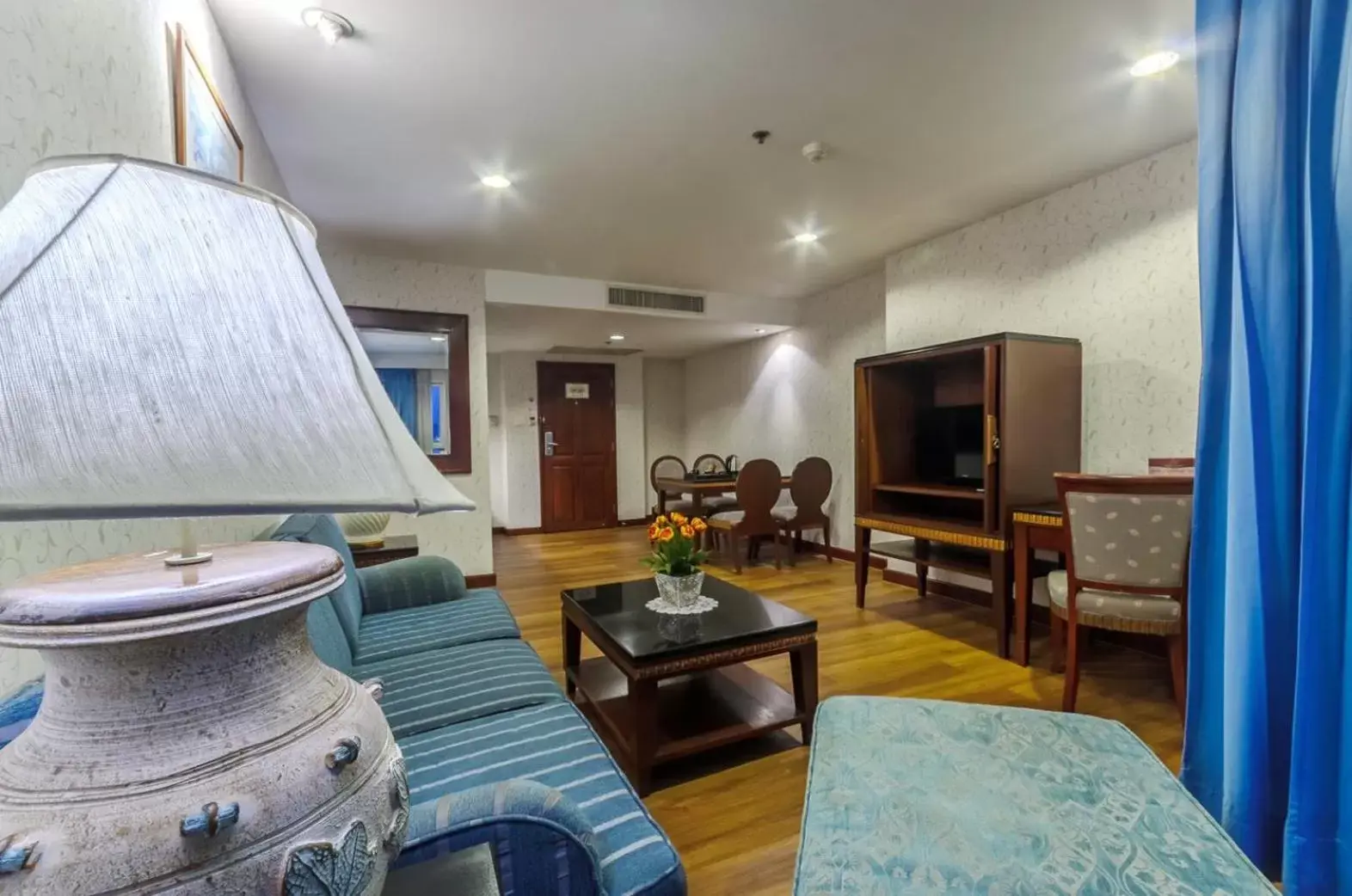 One-Bedroom Suite in Prince Palace Hotel Bangkok - SHA Extra Plus One-Bedroom Suite in Prince Palace Hotel Bangkok - SHA Extra Plus