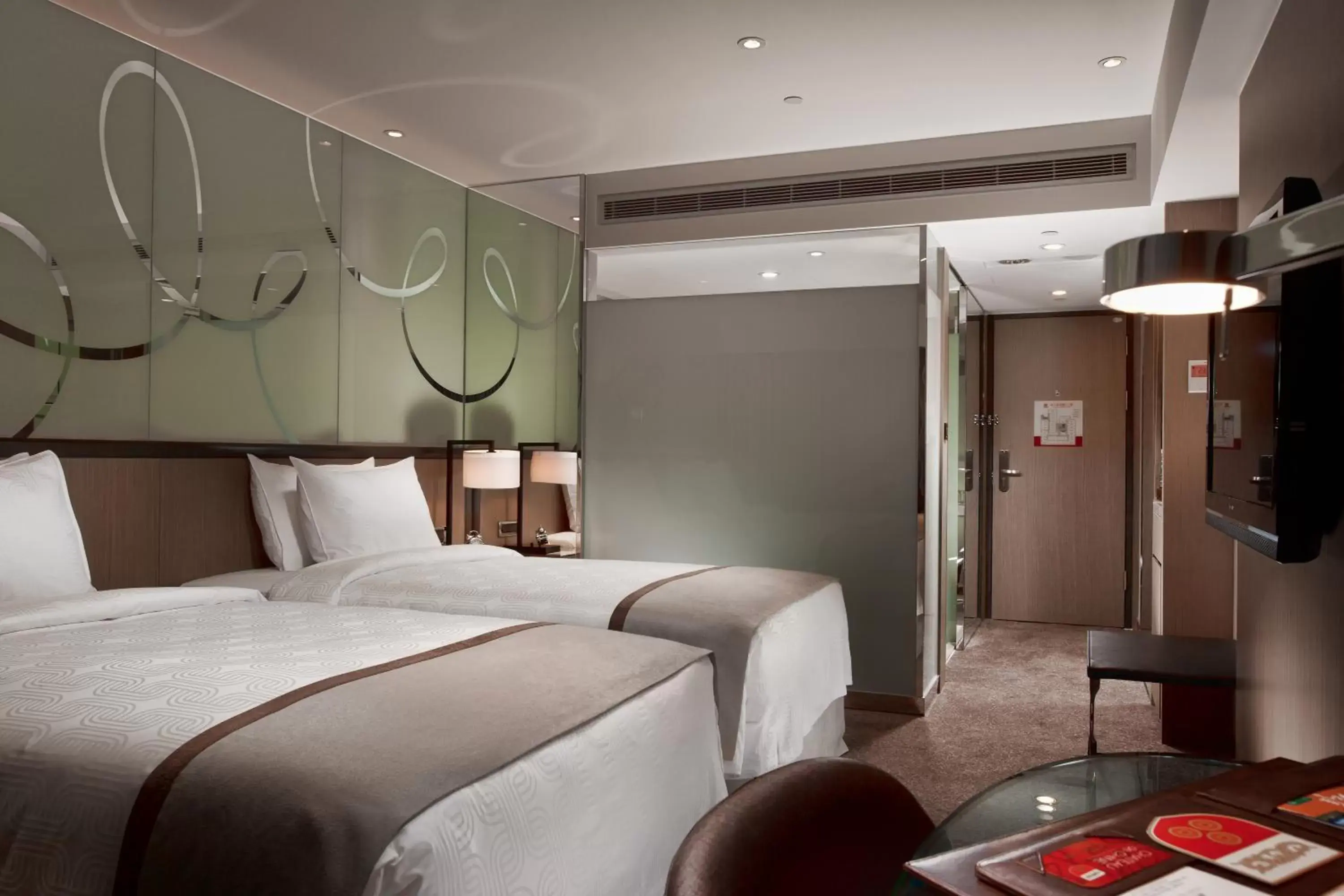 Superior Twin Room in Kaohsiung Chateau de Chine Hotel Superior Twin Room in Kaohsiung Chateau de Chine Hotel