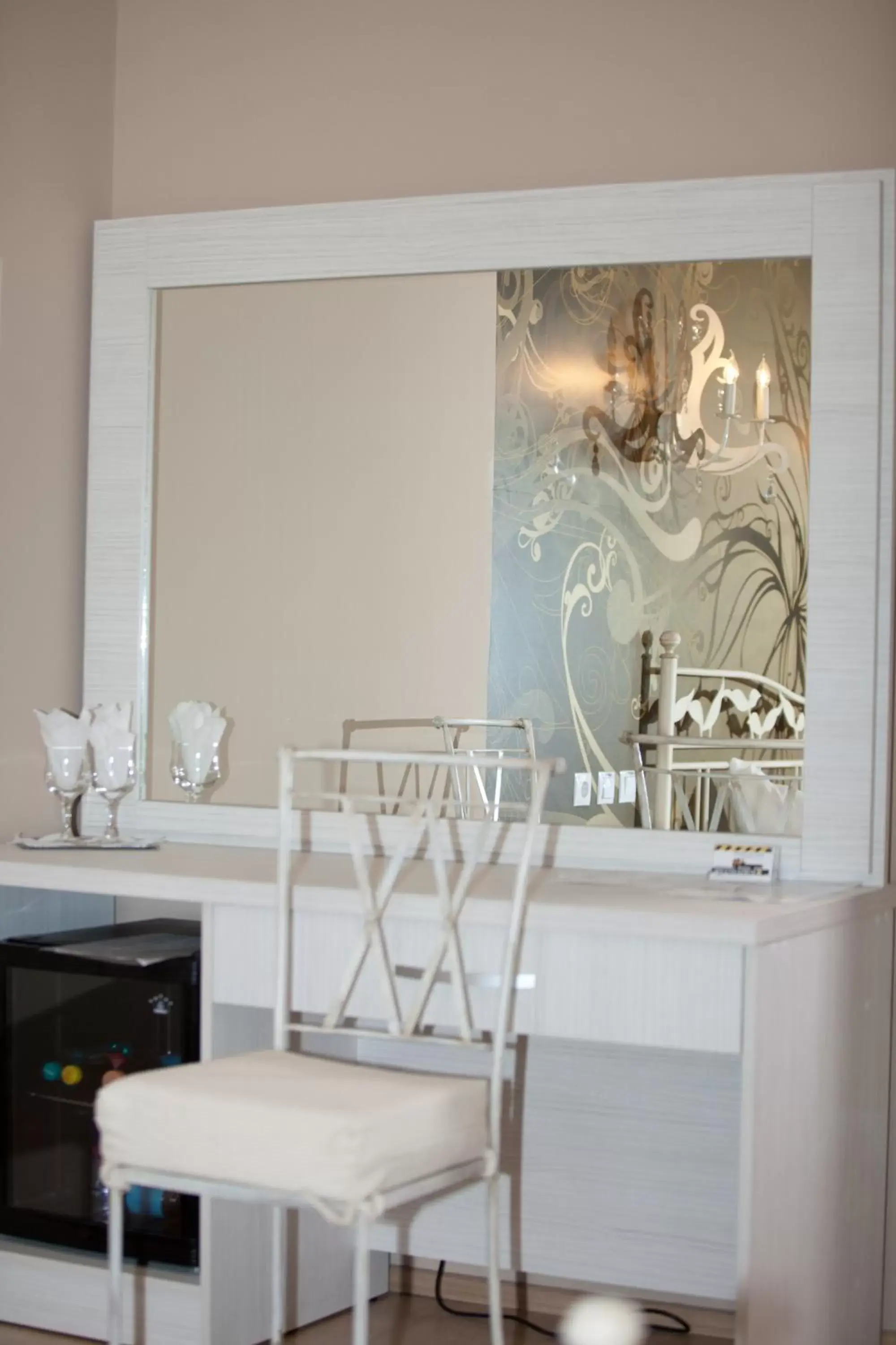 Deluxe Double Room in Hotel Sheriff Deluxe Double Room in Hotel Sheriff