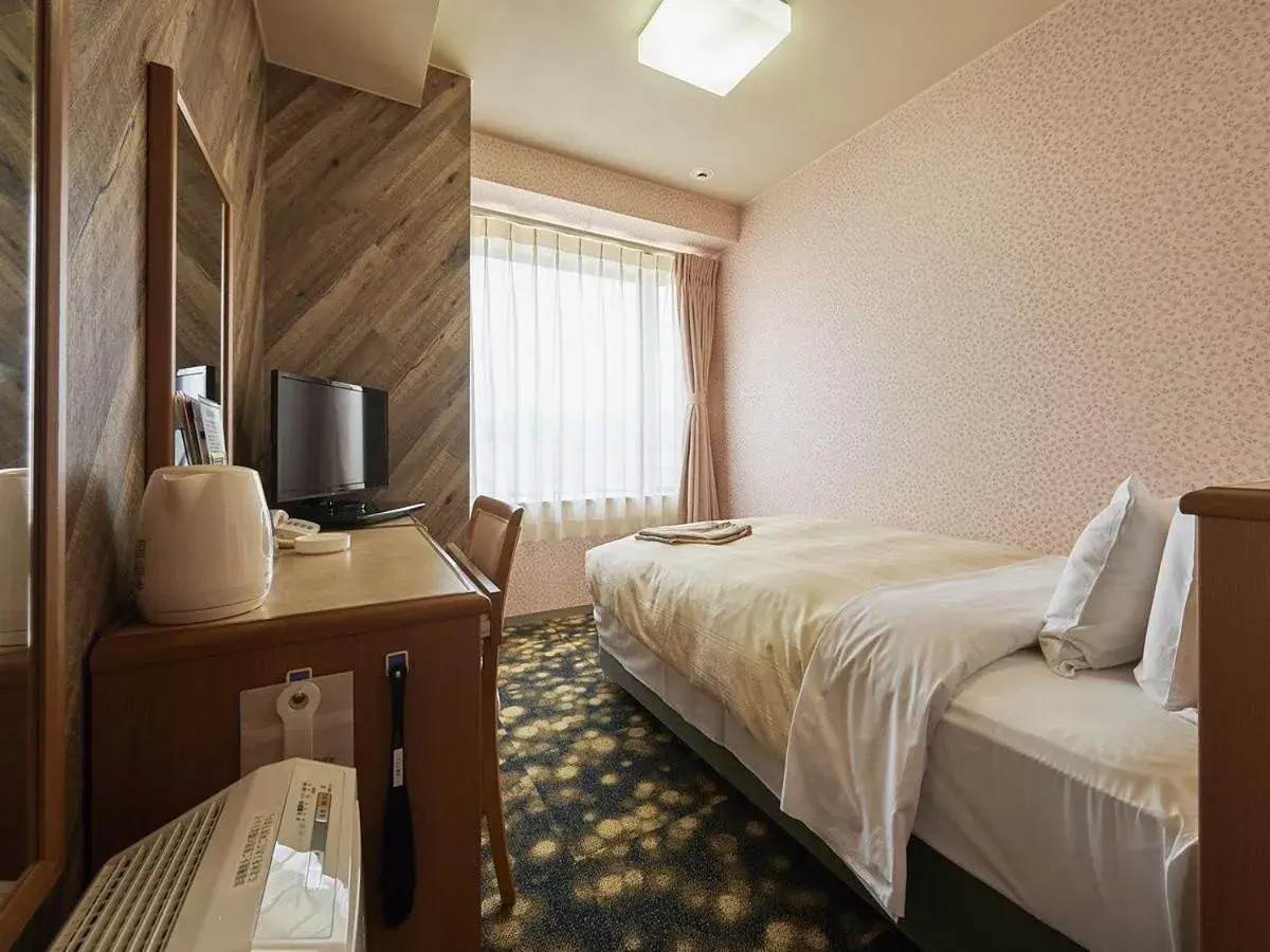 Single Room - Non-Smoking in Annex Royal Hotel Single Room - Non-Smoking in Annex Royal Hotel