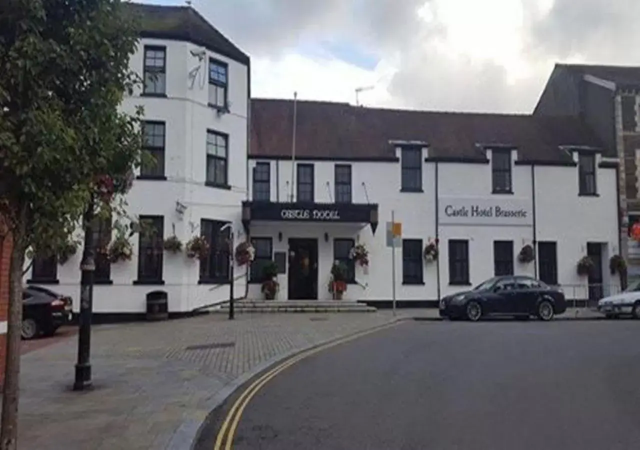 The Castle Hotel Neath The Castle Hotel Neath