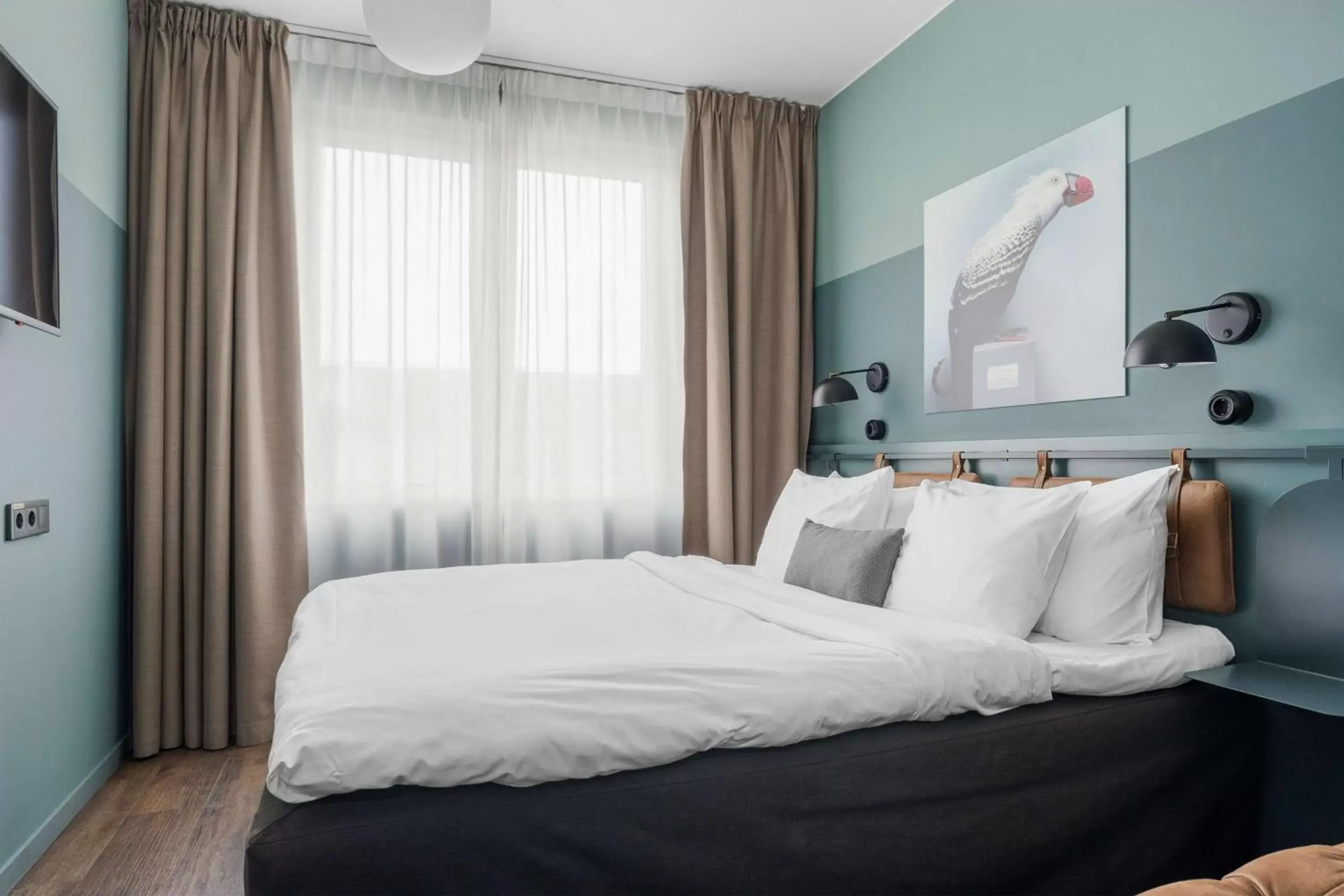 Economy Queen Room with Queen Bed - single occupancy - Non-Smoking in Best Western Plus Hus 57 Economy Queen Room with Queen Bed - single occupancy - Non-Smoking in Best Western Plus Hus 57