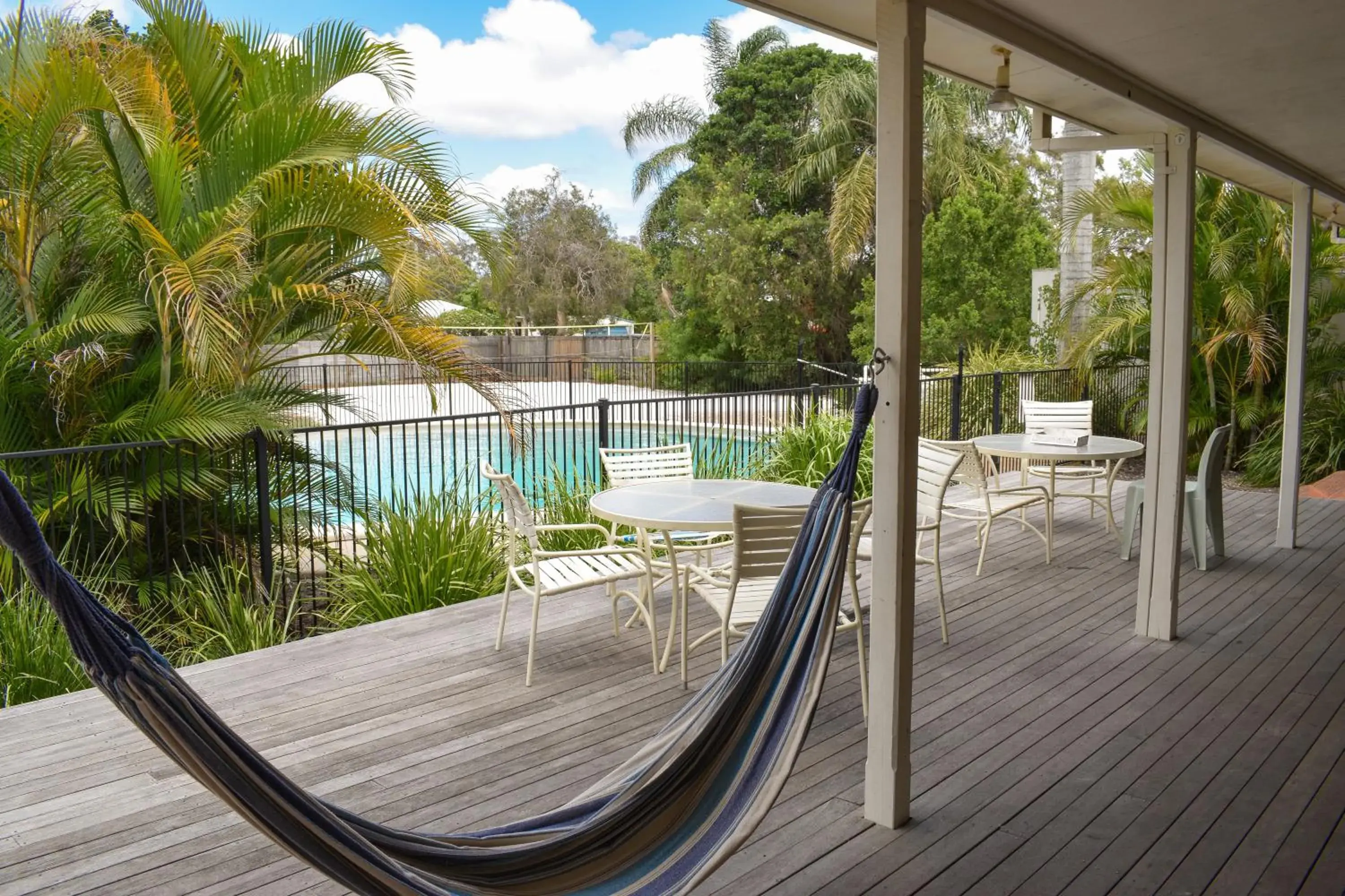 Hervey Bay Flashpackers Hervey Bay Flashpackers