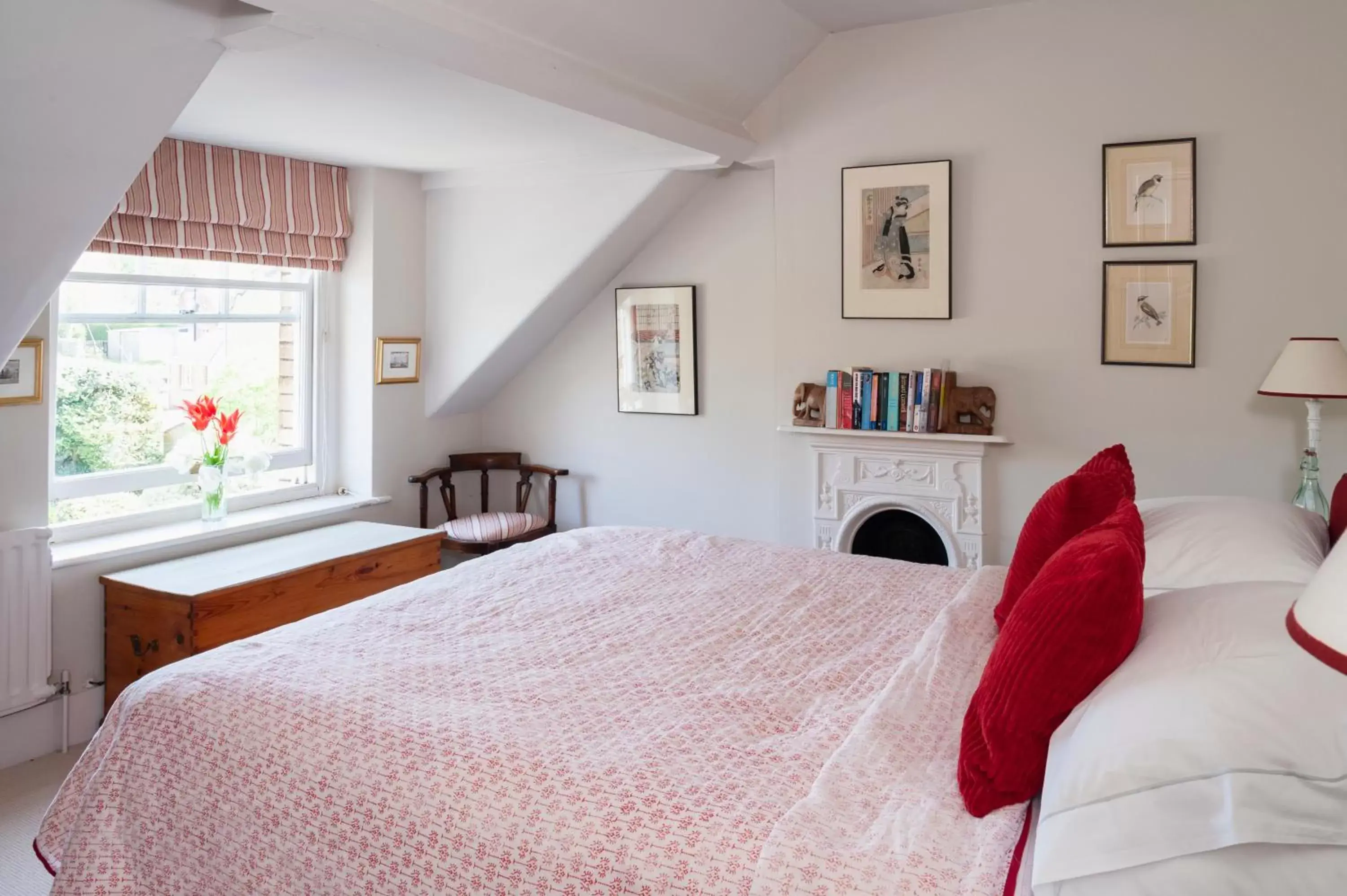 Double Room with Private External Bathroom in Avalon House Bed and Breakfast Double Room with Private External Bathroom in Avalon House Bed and Breakfast