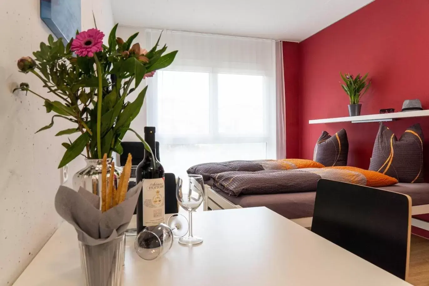 Standard Twin Studio in Anstatthotel Horw - app self-check-in Standard Twin Studio in Anstatthotel Horw - app self-check-in