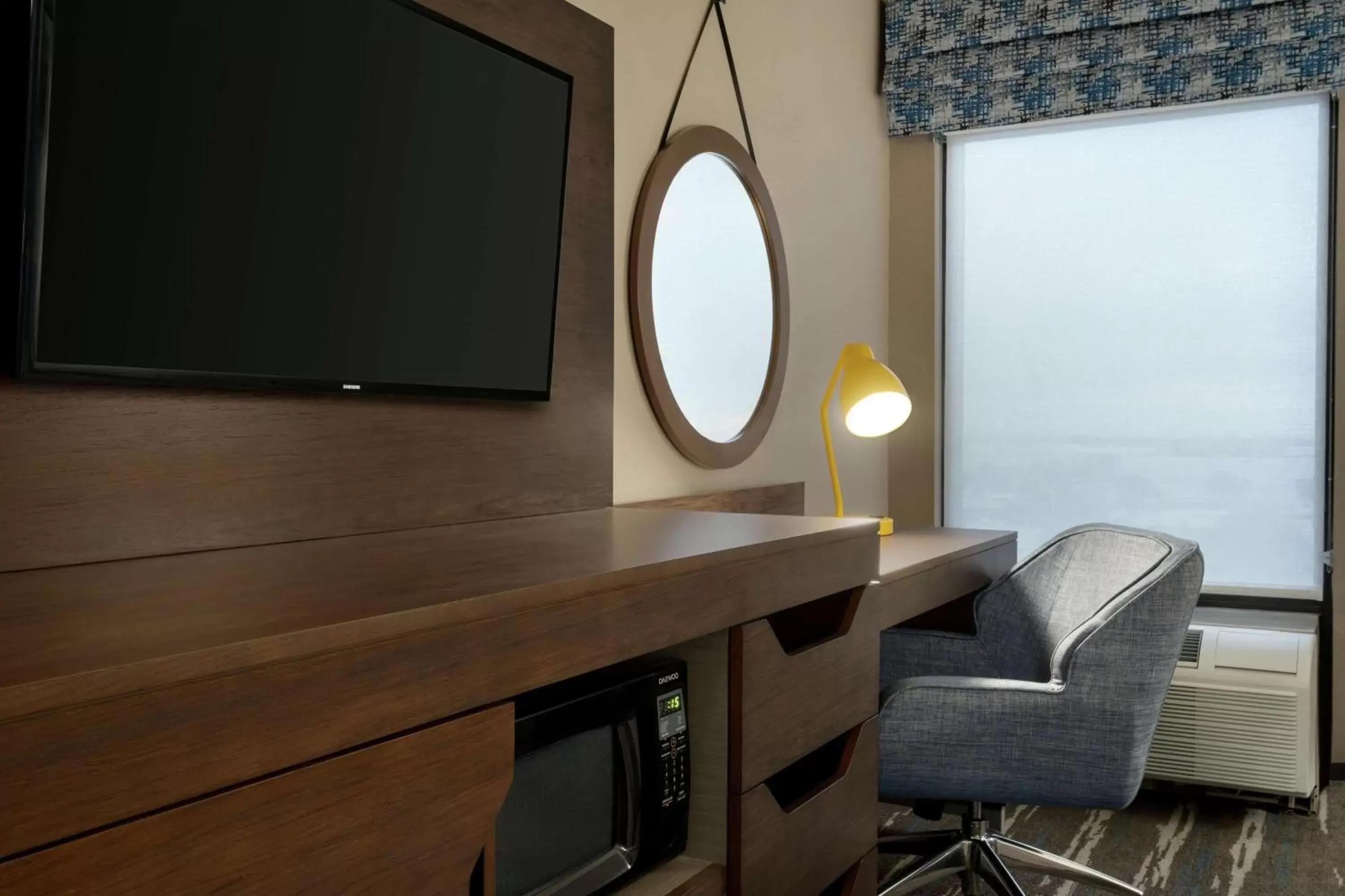 Double Room with Two Double Beds - Non-Smoking in Hampton Inn Phoenix-Chandler Double Room with Two Double Beds - Non-Smoking in Hampton Inn Phoenix-Chandler