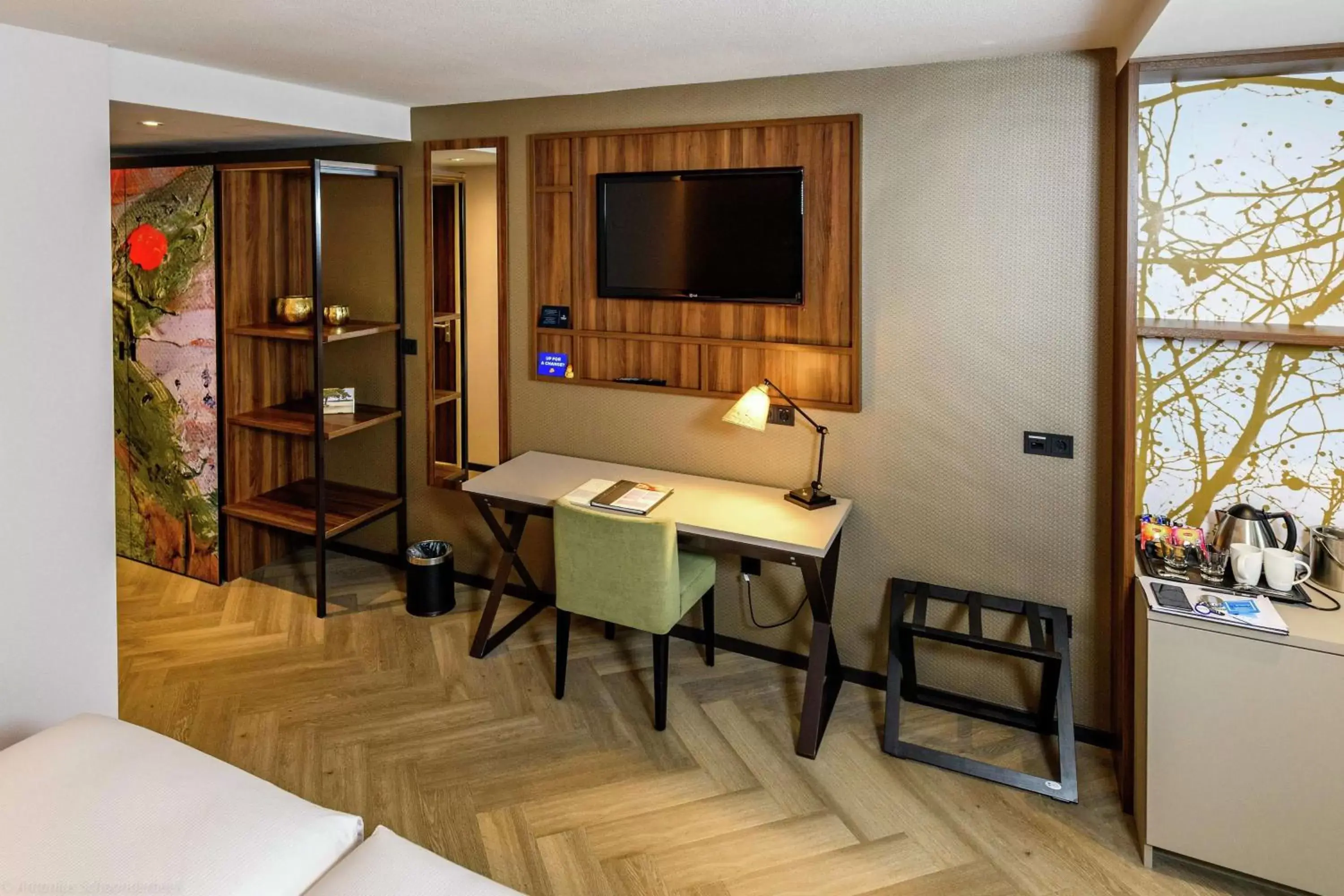 Twin Guest Room with Sofabed in DoubleTree by Hilton Royal Parc Soestduinen Twin Guest Room with Sofabed in DoubleTree by Hilton Royal Parc Soestduinen