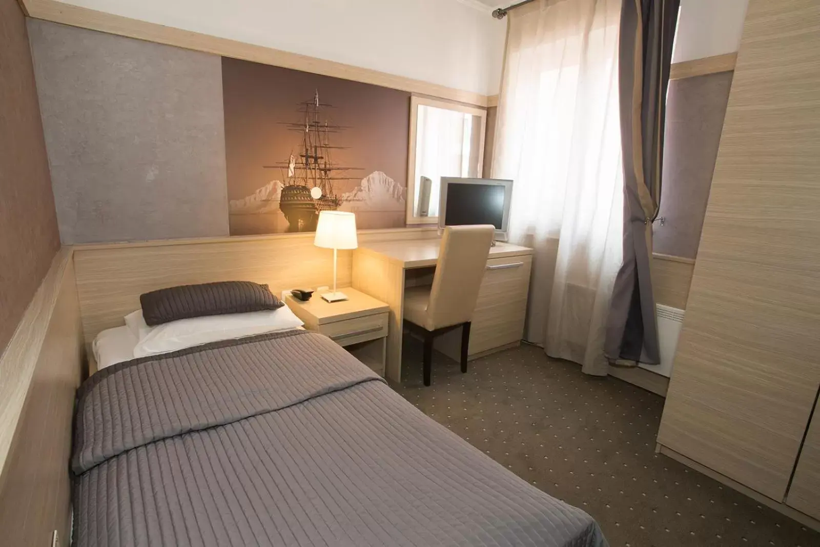 Classic Single Room - single occupancy in Hotel Galija Classic Single Room - single occupancy in Hotel Galija