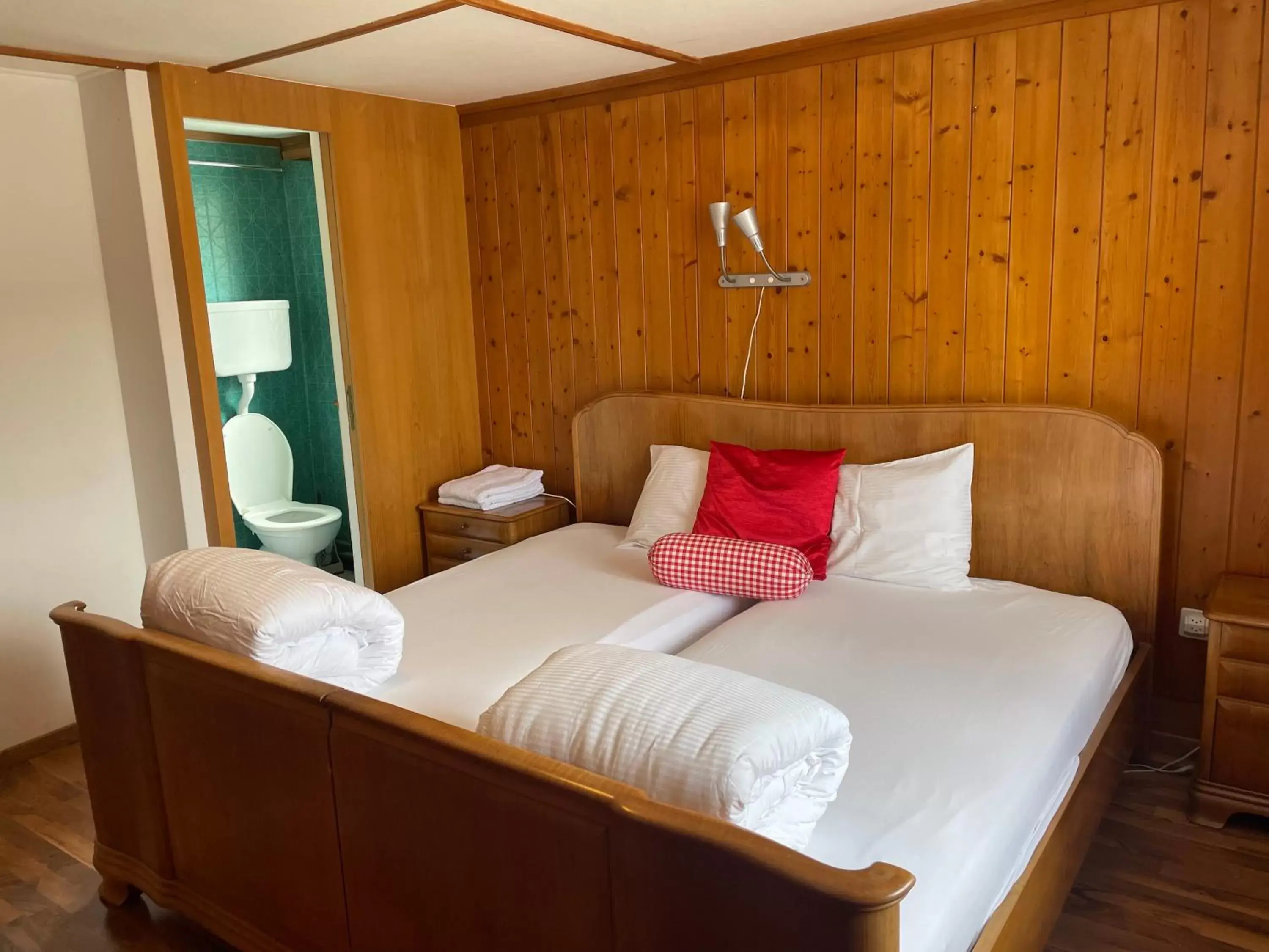 Budget Double Room in Schäfli Budget Double Room in Schäfli