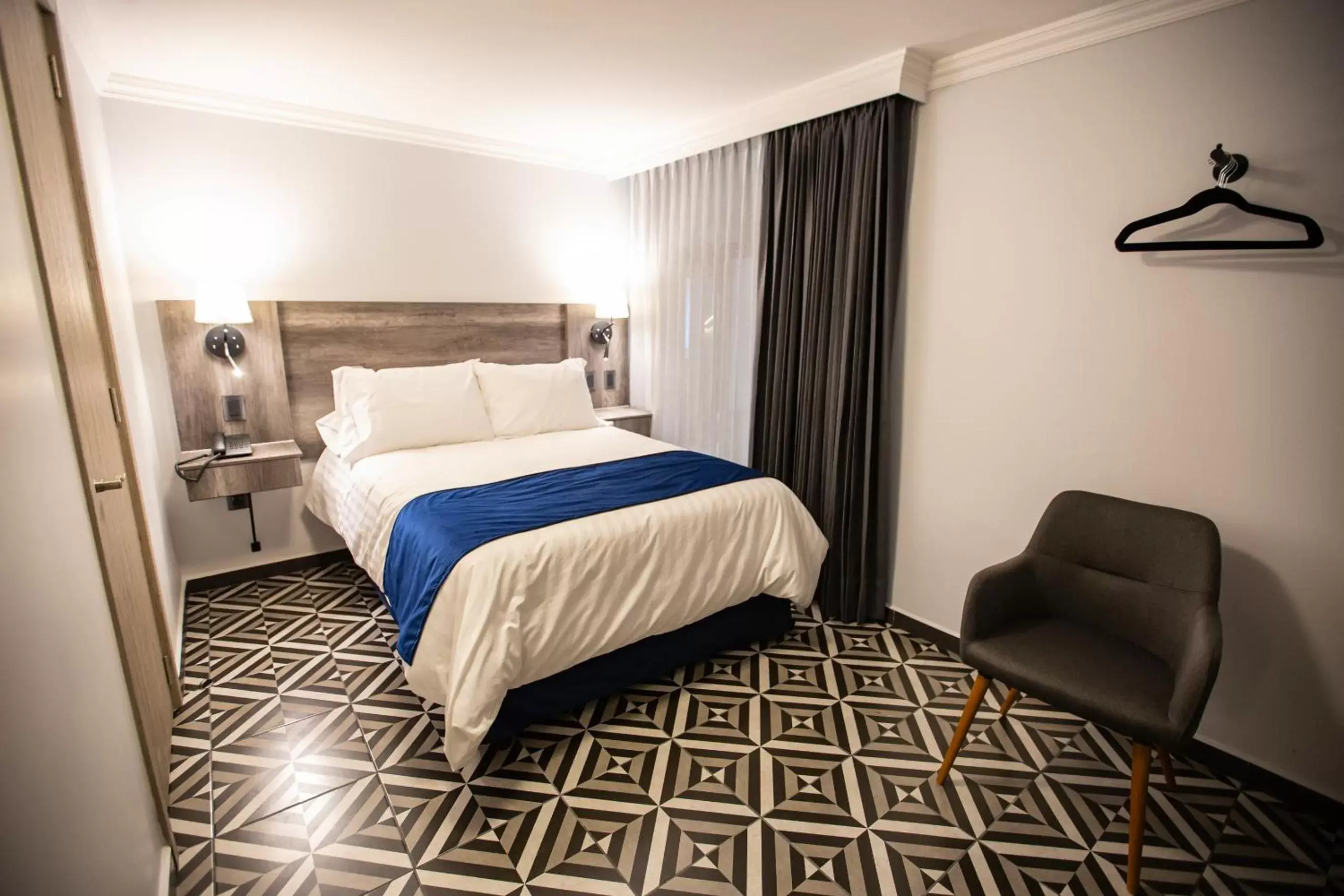 Small Single Room - single occupancy in Hotel Esfera Tulancingo Small Single Room - single occupancy in Hotel Esfera Tulancingo