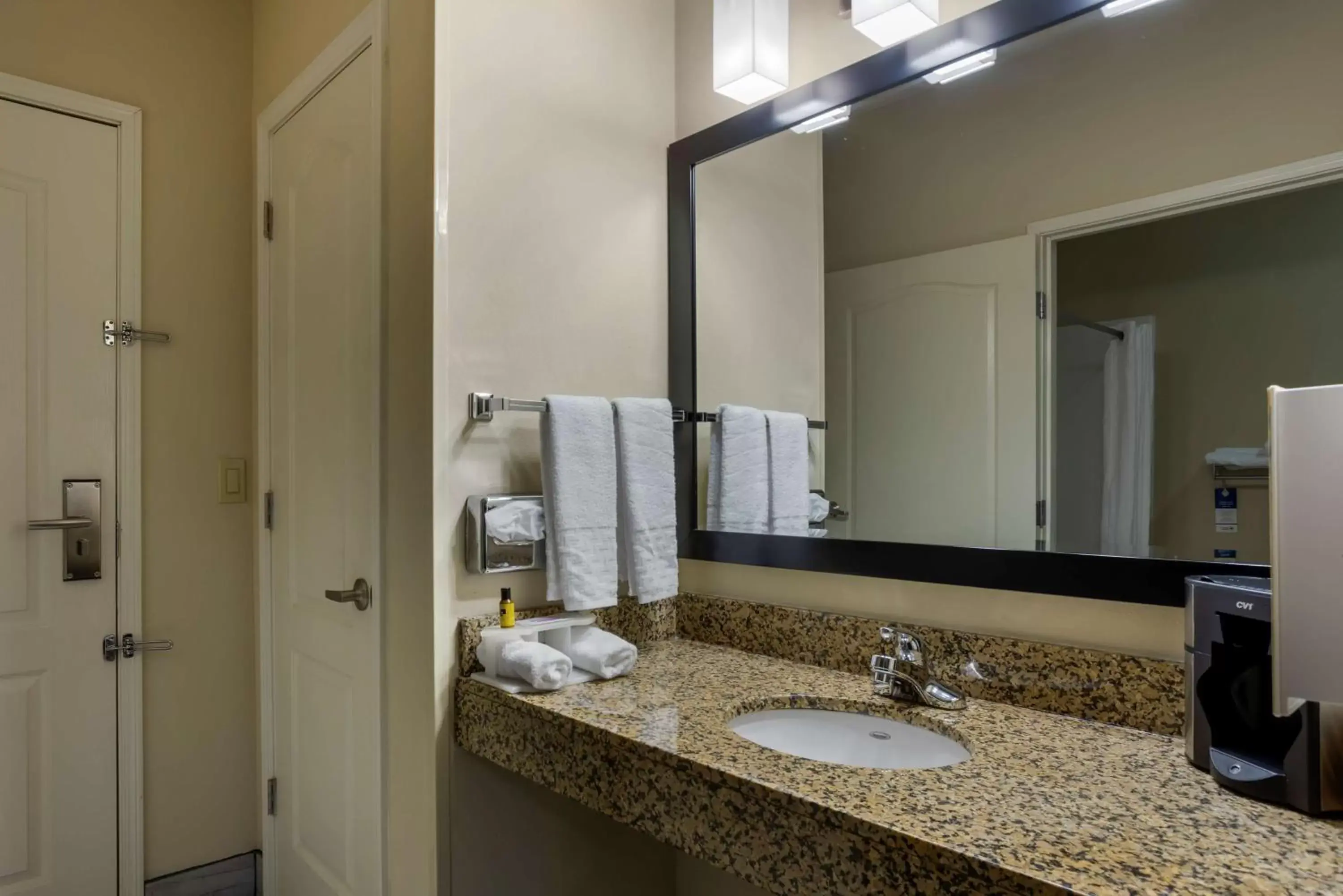 King Room - Disability Access/Non-Smoking in Best Western Plus Searcy Inn King Room - Disability Access/Non-Smoking in Best Western Plus Searcy Inn