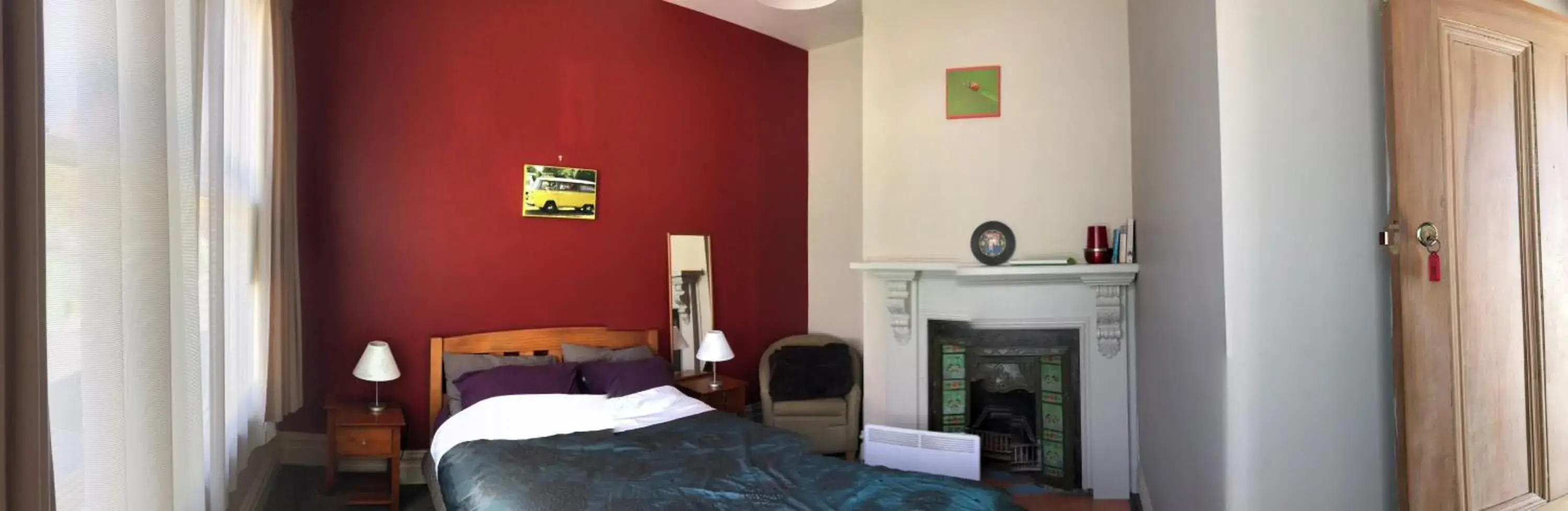 Double Room with Shared Bathroom in The Bug Backpackers Double Room with Shared Bathroom in The Bug Backpackers