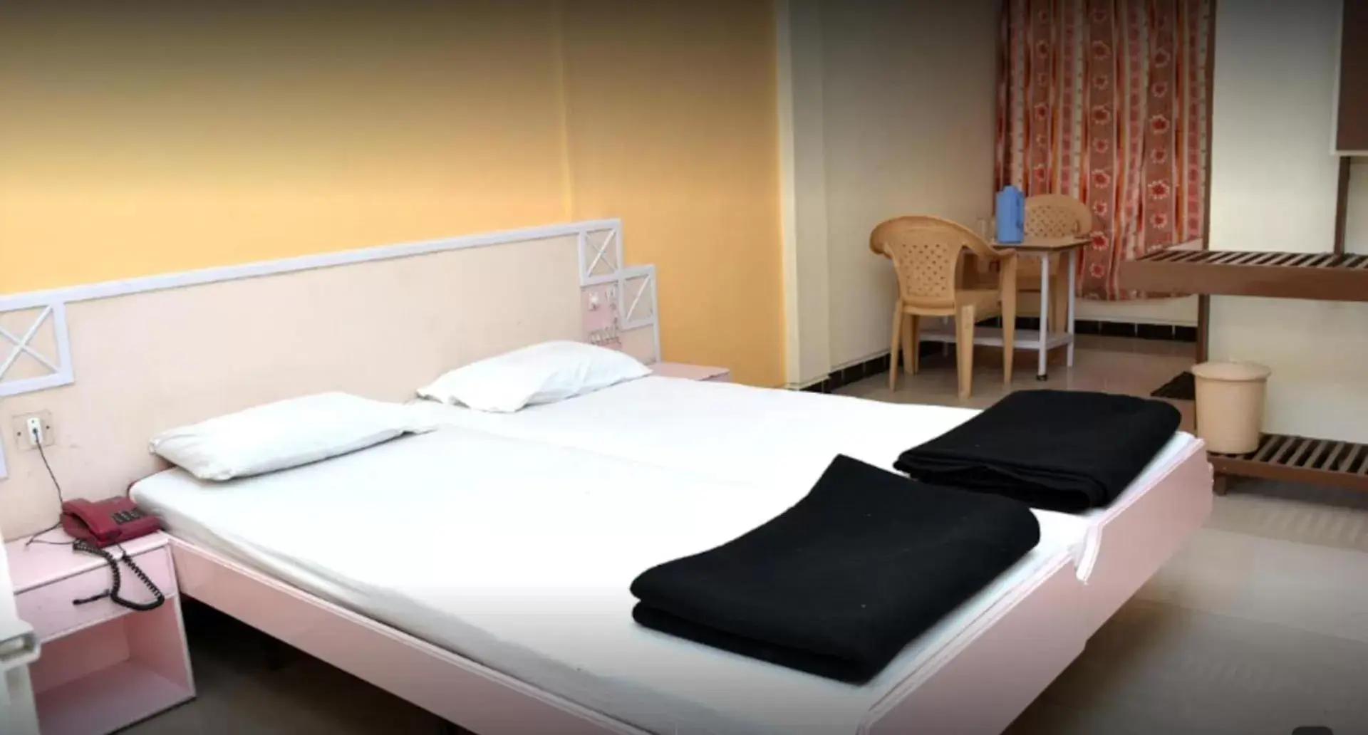 Budget Double Room - single occupancy in Hotel Rajesh Budget Double Room - single occupancy in Hotel Rajesh