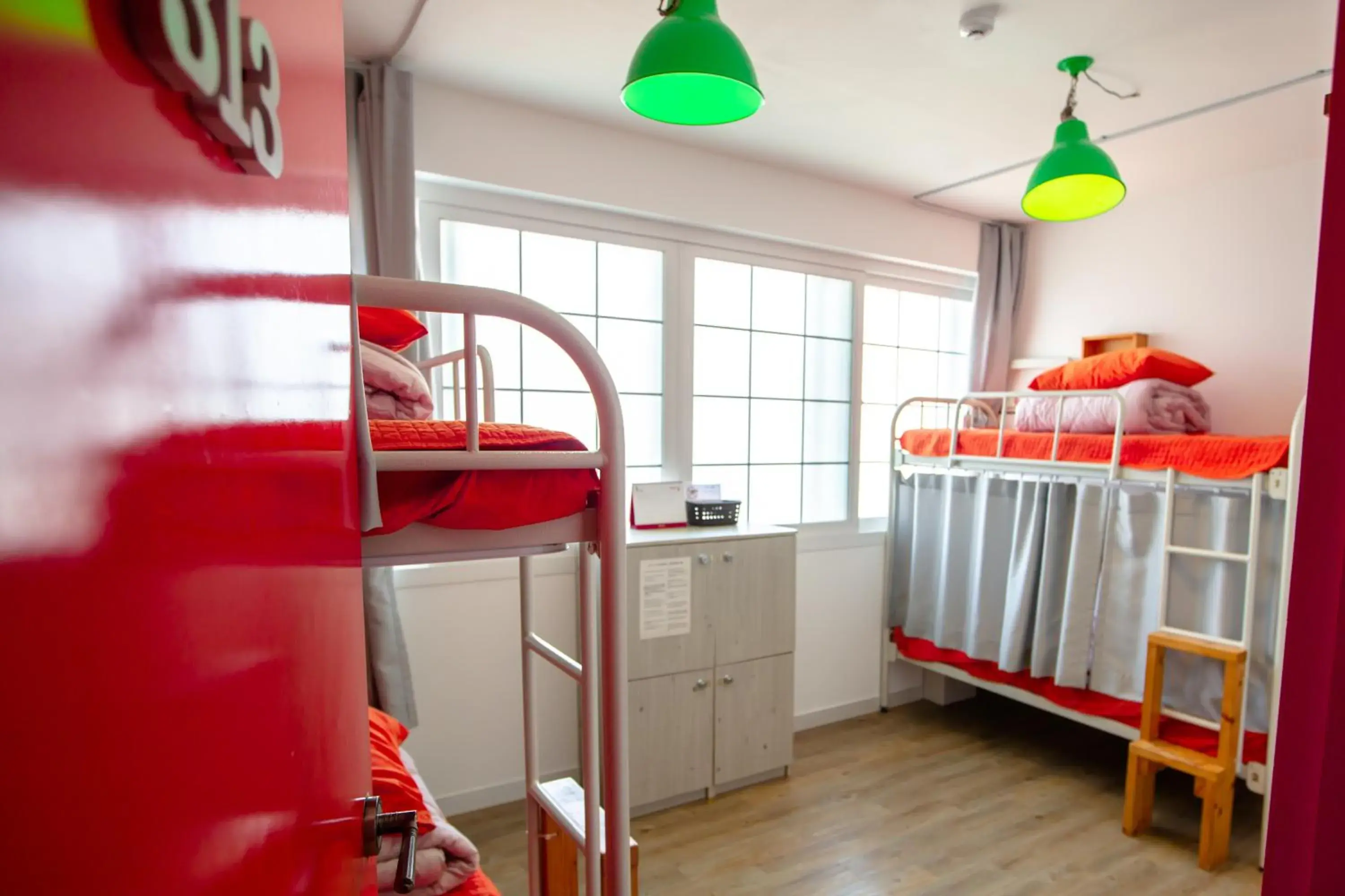 Bed in 4-Bed Male Dormitory Room in SUM Guesthouse Jeju Airport Bed in 4-Bed Male Dormitory Room in SUM Guesthouse Jeju Airport