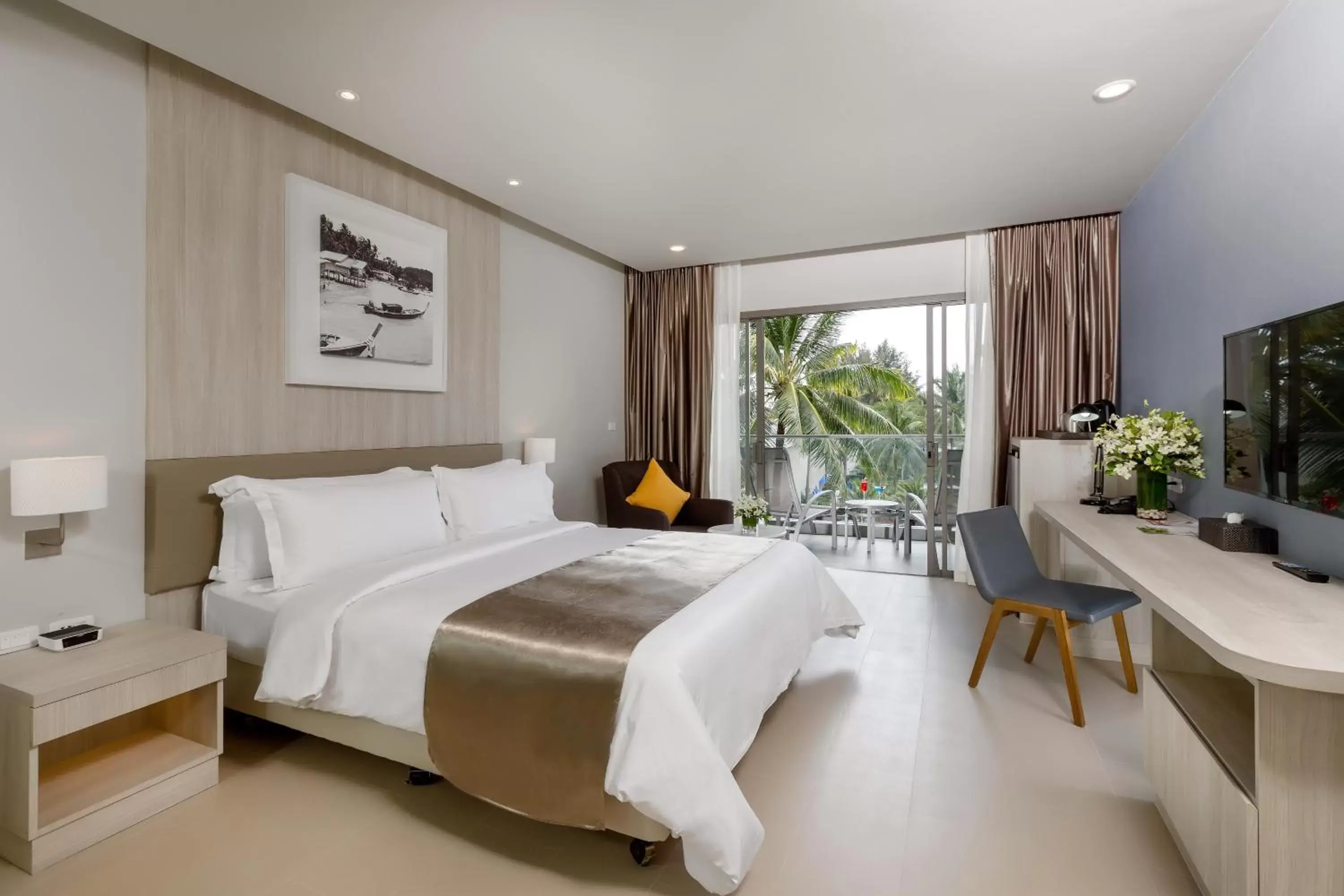 Deluxe Double or Twin Room - Family Wing in X10 Khaolak Resort Deluxe Double or Twin Room - Family Wing in X10 Khaolak Resort