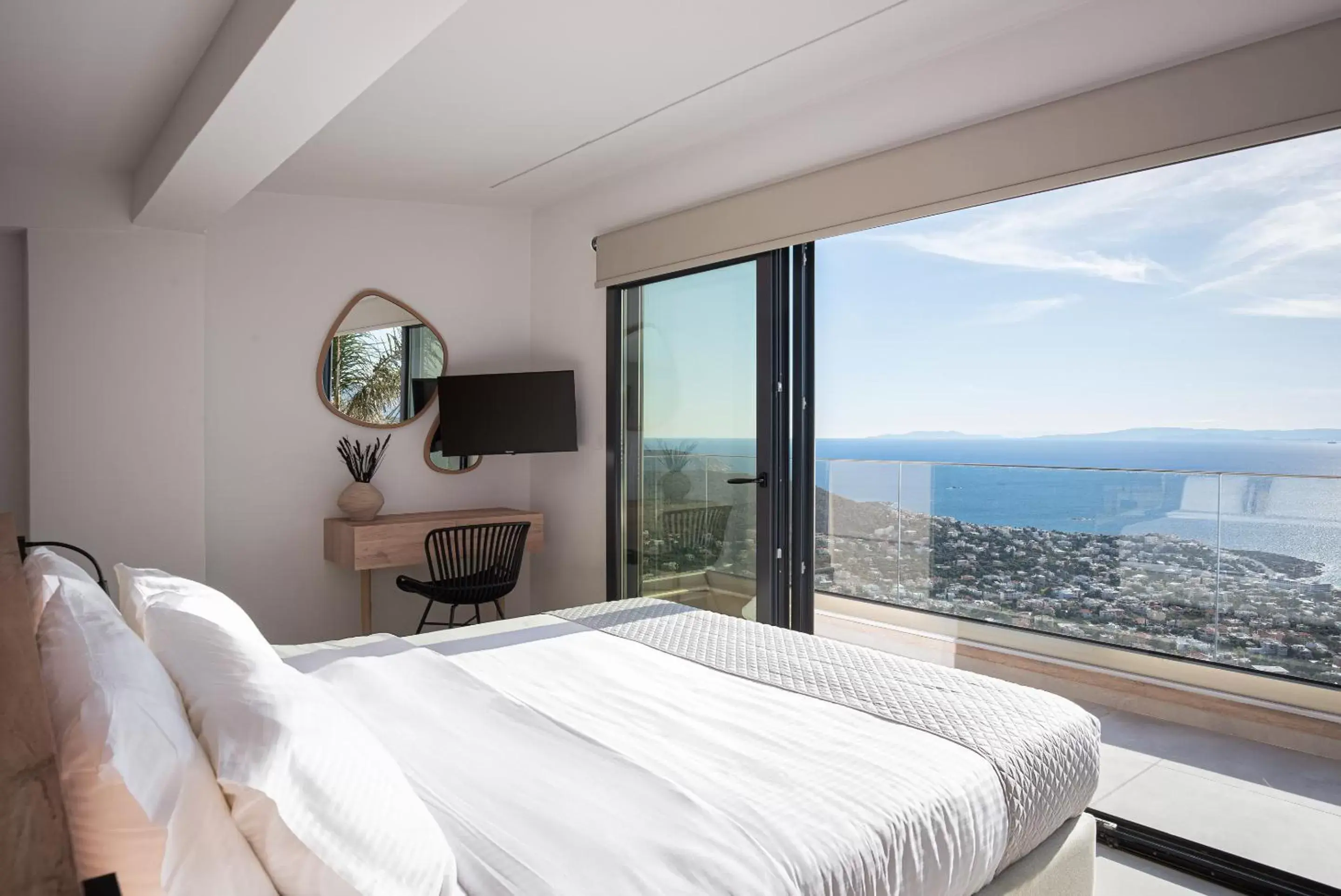 Executive Suite in Saronida Hills Executive Suite in Saronida Hills