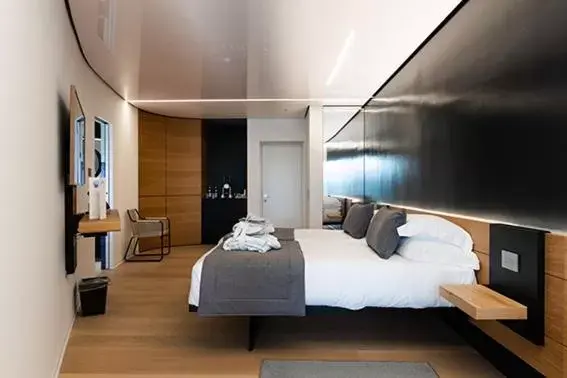 Deluxe Junior Suite in Borgo San Barbato Resort Spa & Golf Deluxe Junior Suite in Borgo San Barbato Resort Spa & Golf