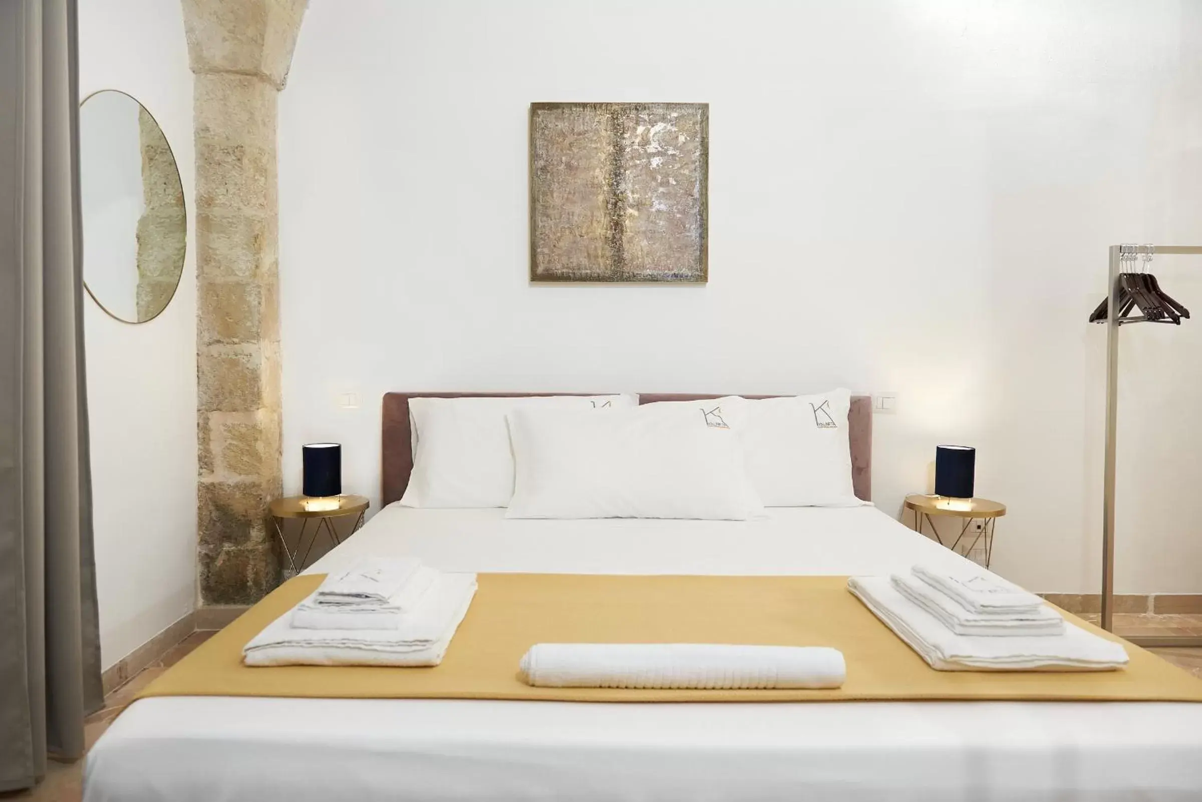 Standard King Room in Kalinifta - Jacuzzi & Suites SIT Standard King Room in Kalinifta - Jacuzzi & Suites SIT