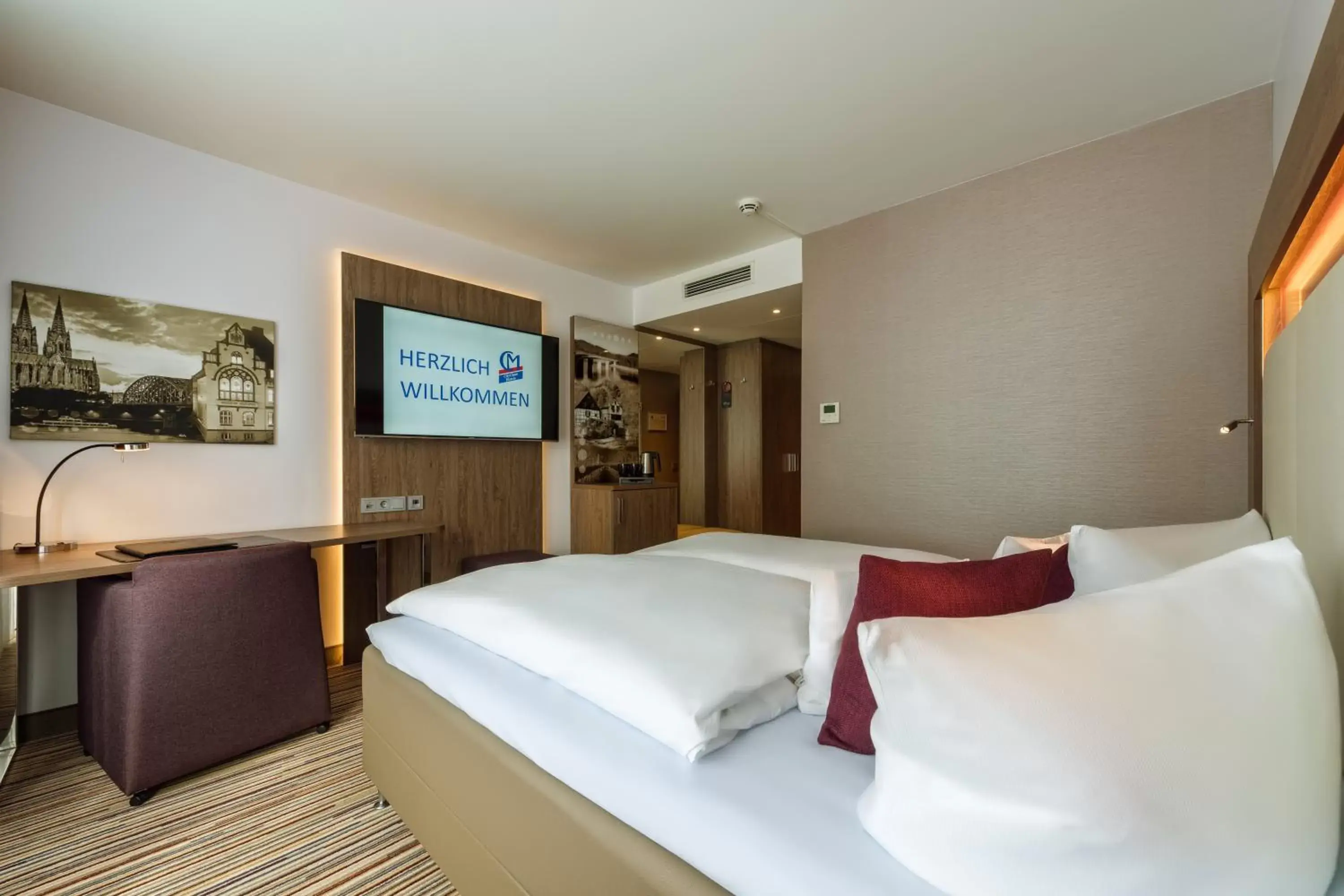 Double Room with City View in Best Western Plus Hotel Stadtquartier Haan Double Room with City View in Best Western Plus Hotel Stadtquartier Haan