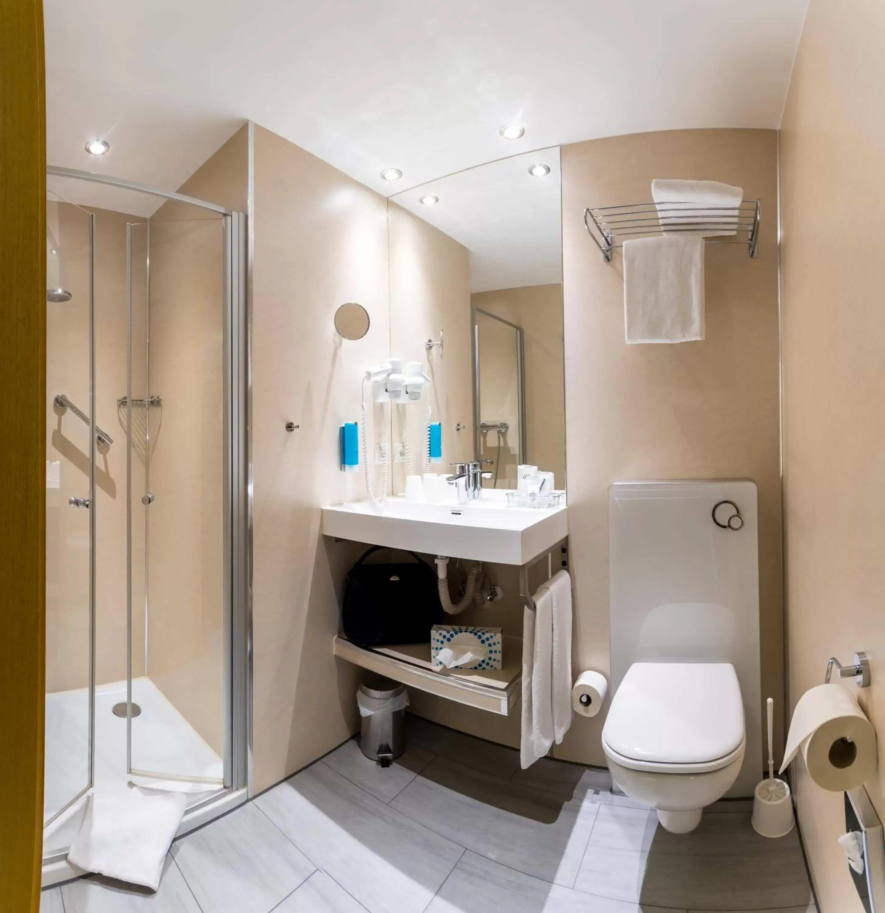 Standard King Room in Hotel Saigerhütte Standard King Room in Hotel Saigerhütte