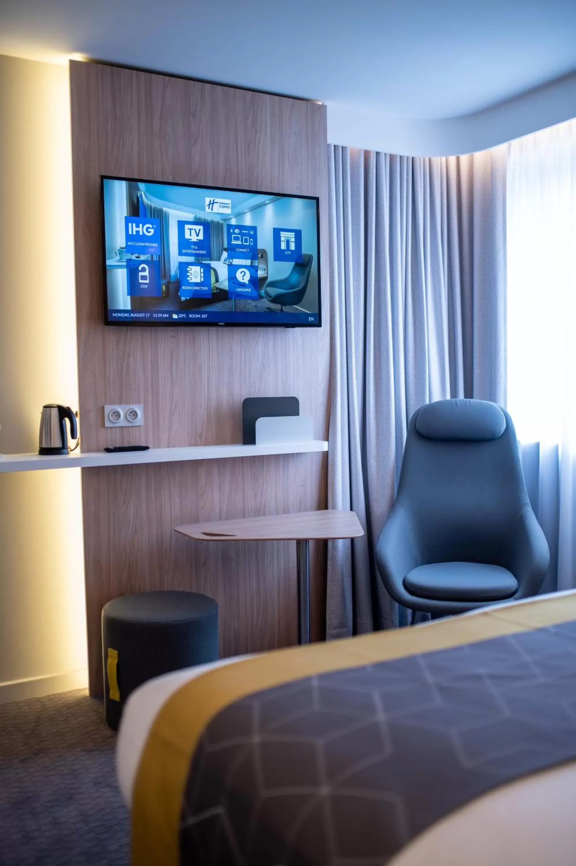 Standard Twin Room with Free Breakfast in Holiday Inn Express - Arcachon - La Teste by IHG Standard Twin Room with Free Breakfast in Holiday Inn Express - Arcachon - La Teste by IHG