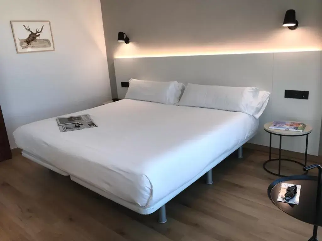 Superior Double Room with Sea View in Hotel Príncipe de Asturias Superior Double Room with Sea View in Hotel Príncipe de Asturias