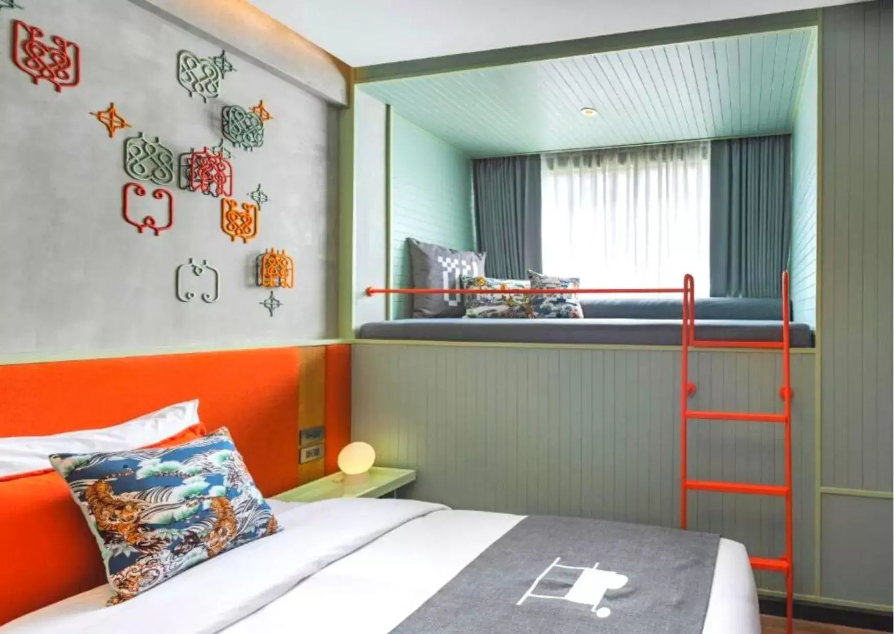 Superior Double Room in Samsen Street Hotel - SHA Extra Plus Superior Double Room in Samsen Street Hotel - SHA Extra Plus