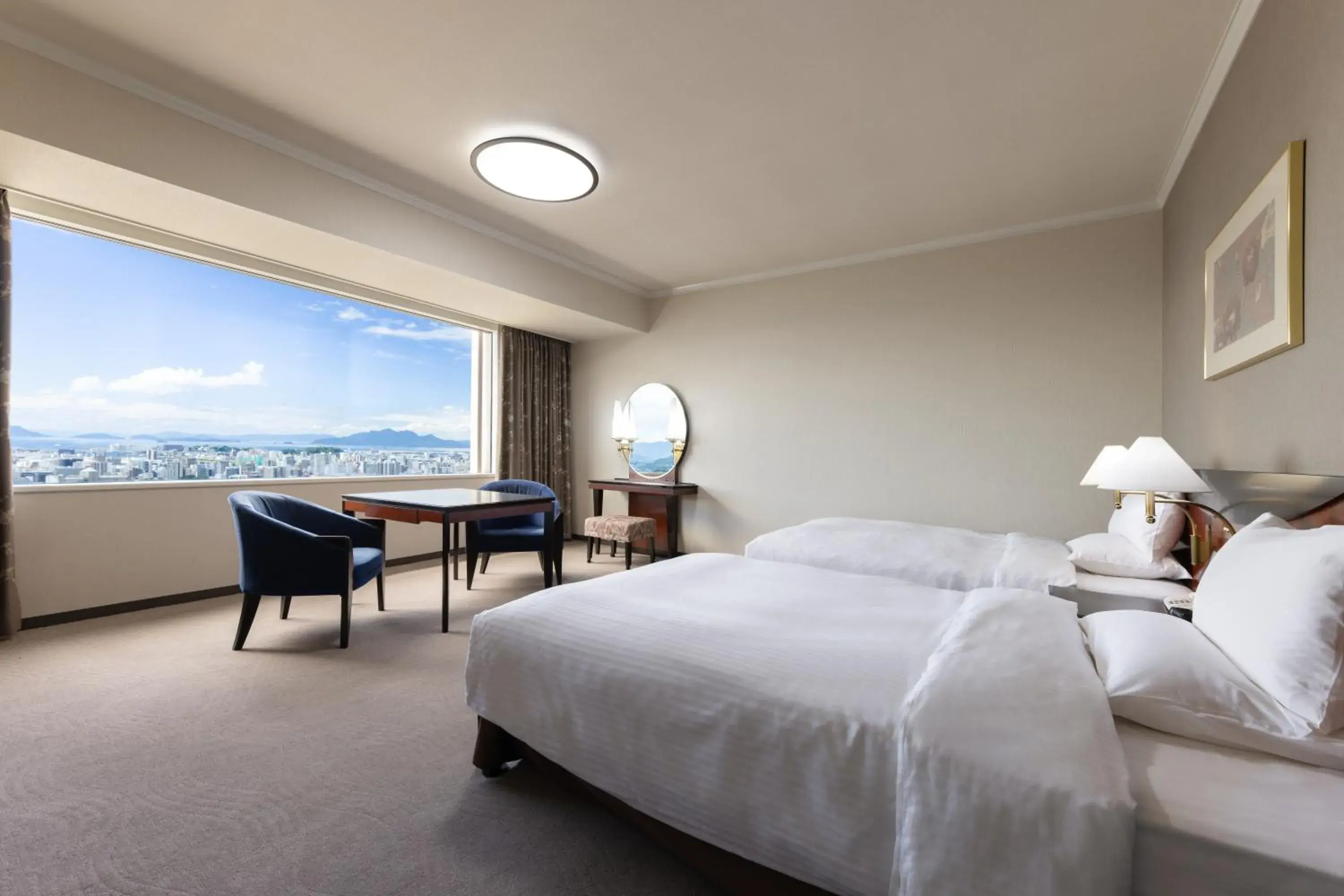 Standard Twin Room with 2 Extra Beds 38㎡ - Non-Smoking in Rihga Royal Hotel Hiroshima Standard Twin Room with 2 Extra Beds 38㎡ - Non-Smoking in Rihga Royal Hotel Hiroshima