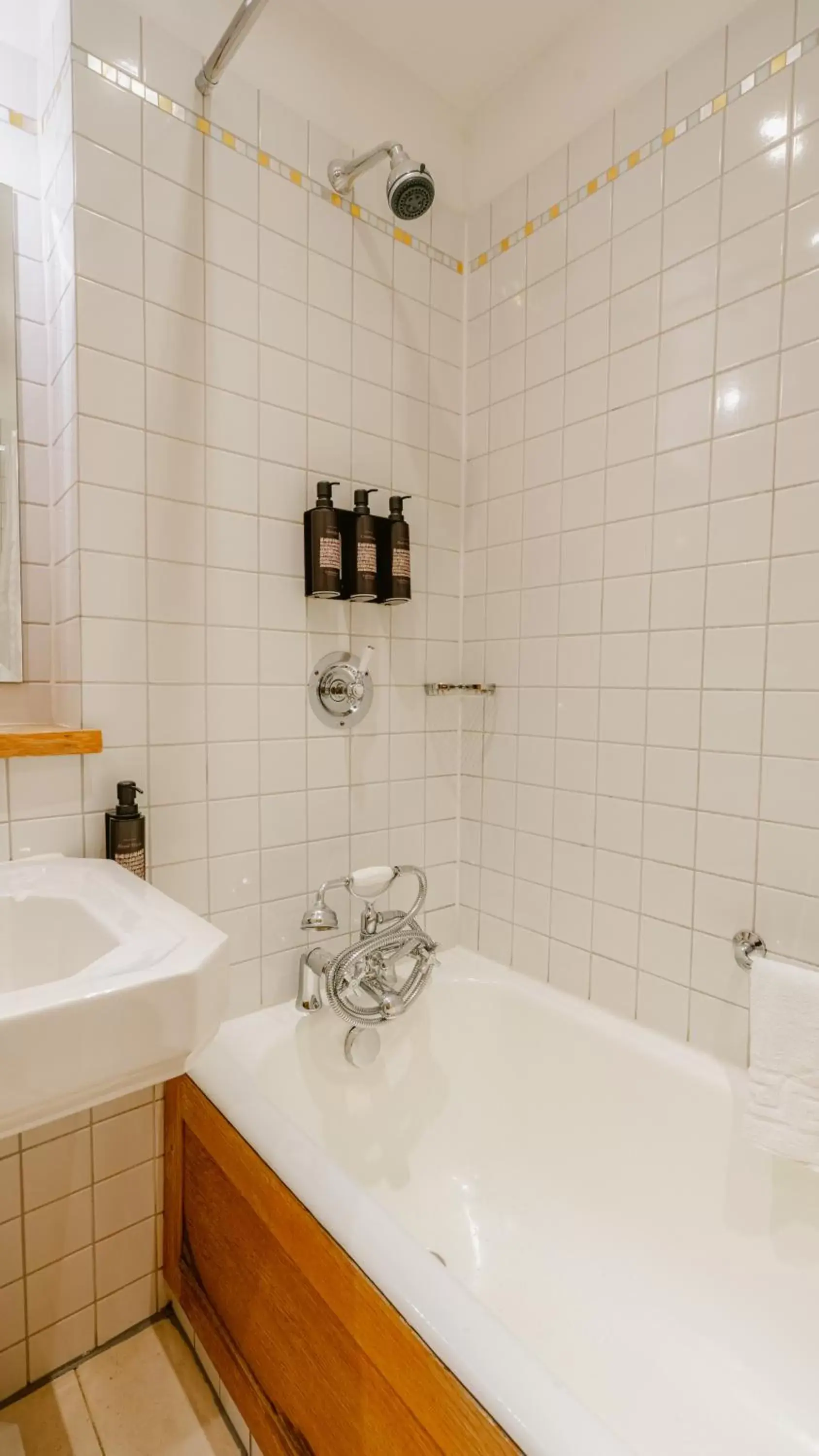 River View Double Room in The Clarence River View Double Room in The Clarence