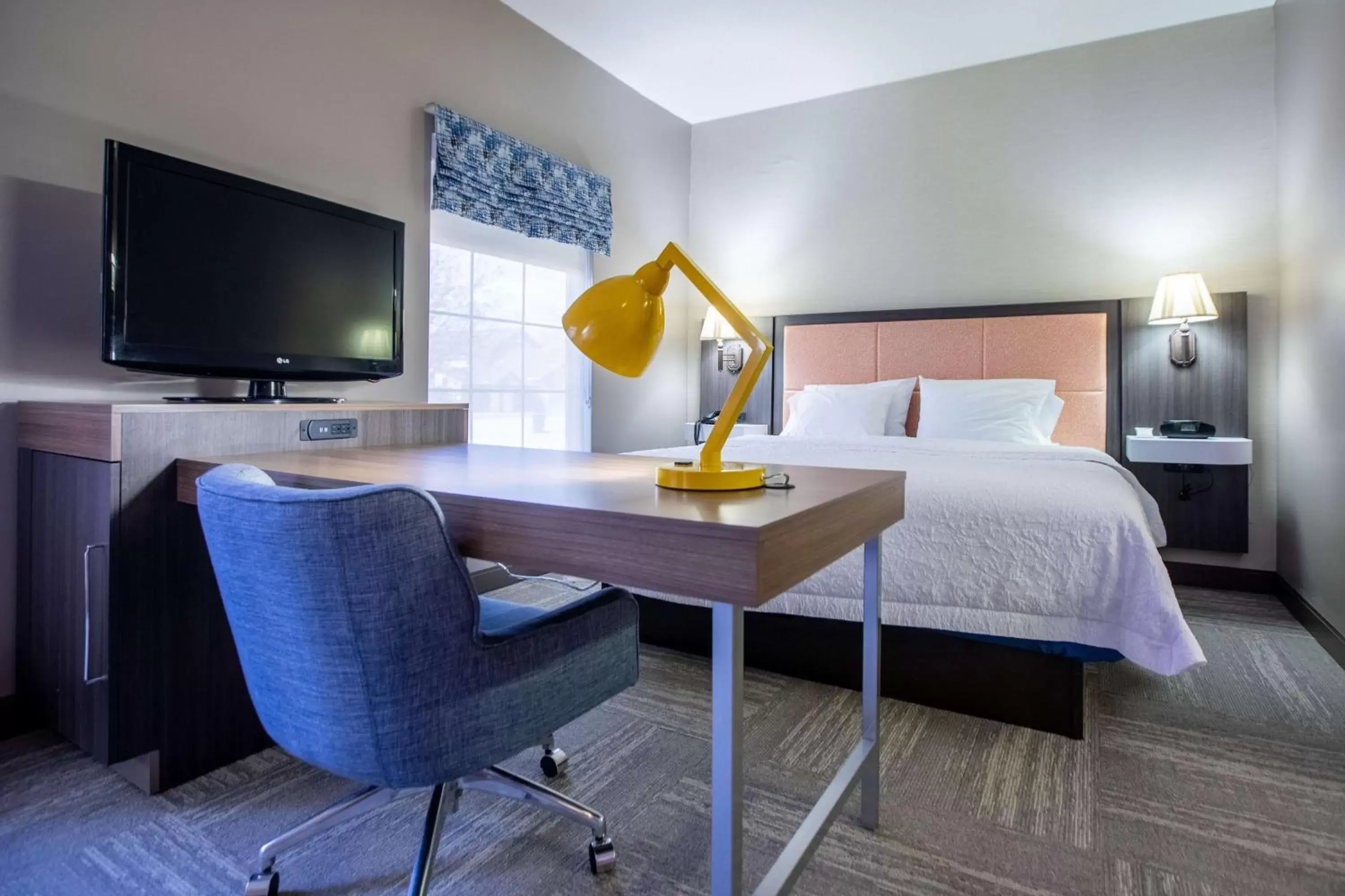 King Studio Suite with Sofa Bed - Non-Smoking in Hampton Inn Hadley-Amherst Area King Studio Suite with Sofa Bed - Non-Smoking in Hampton Inn Hadley-Amherst Area