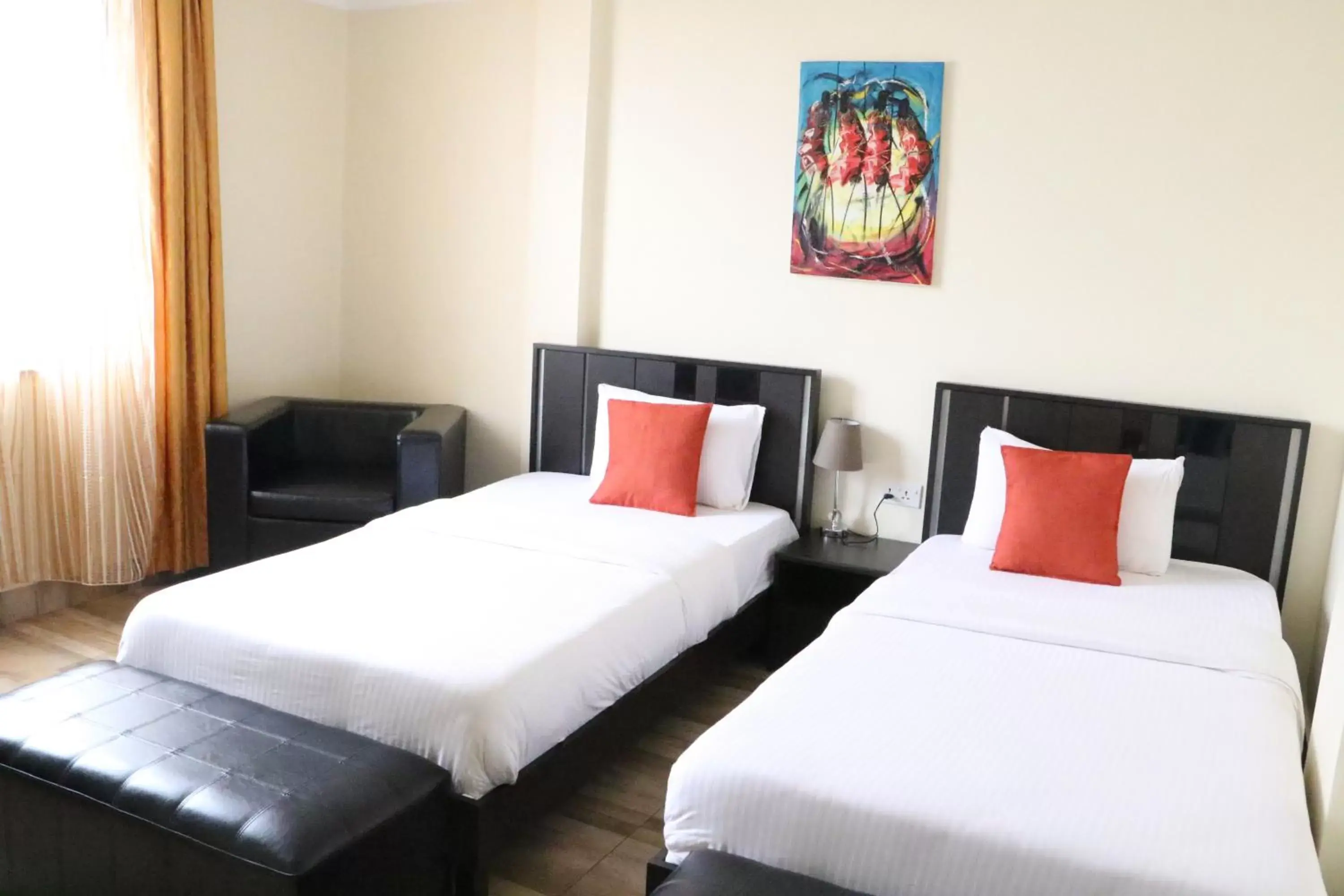 Standard Twin Room in Gigiri Express Hotel Standard Twin Room in Gigiri Express Hotel