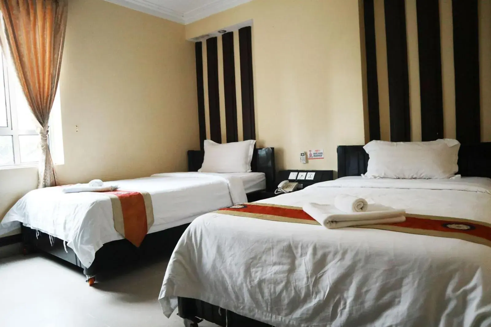 Deluxe Twin Room in A1 Hotel (Aite-1) Deluxe Twin Room in A1 Hotel (Aite-1)