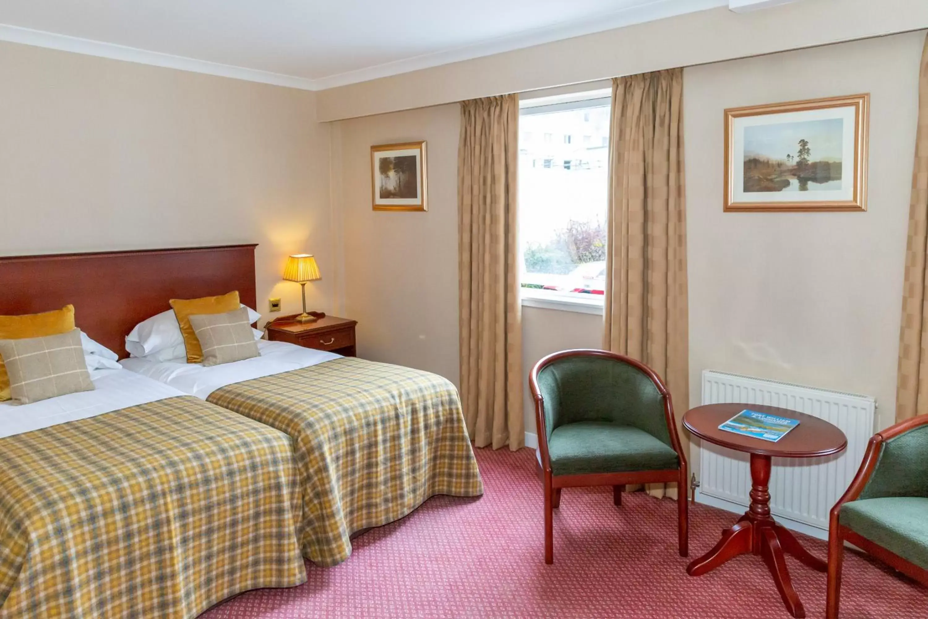 Classic Twin Room in Alexandra Hotel Classic Twin Room in Alexandra Hotel