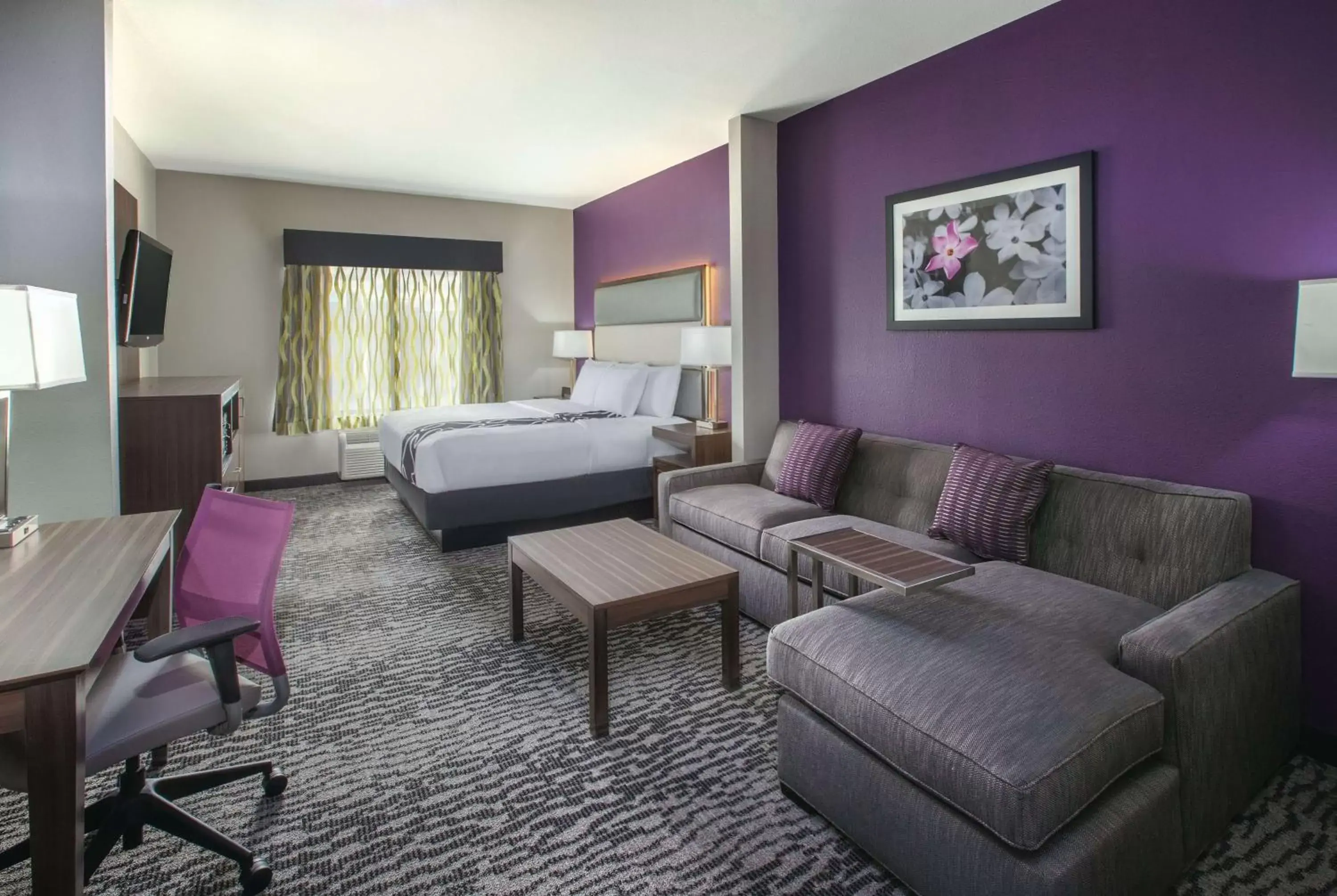 Deluxe King Suite - Non-Smoking in La Quinta by Wyndham NW Tucson Marana Deluxe King Suite - Non-Smoking in La Quinta by Wyndham NW Tucson Marana