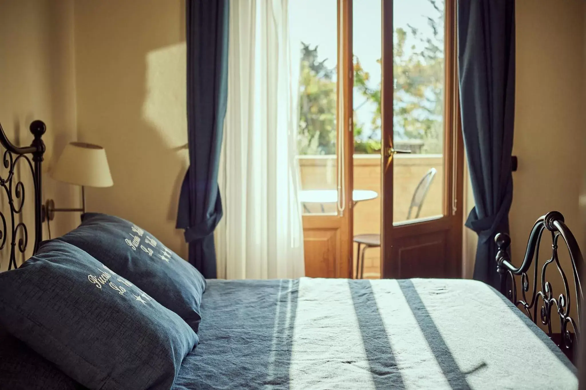 Double Room with Balcony and Valley View in Piccolo Hotel La Valle Double Room with Balcony and Valley View in Piccolo Hotel La Valle